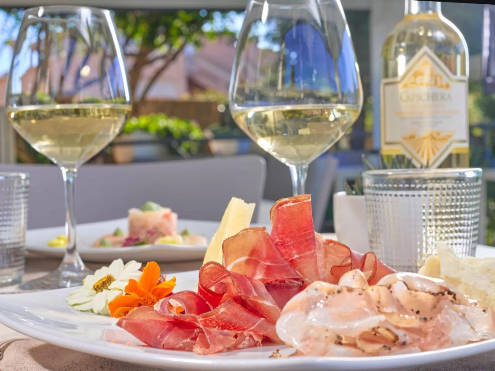 Food and drinks in Dolce Vita Boutique Hotel