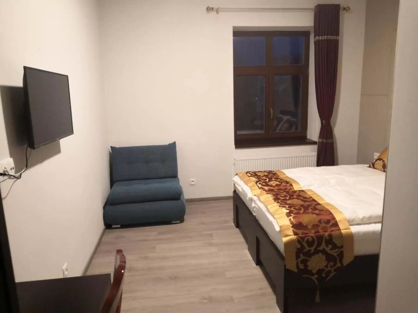 Bed in Sun-House Pension&Restaurant -ParkingFree-