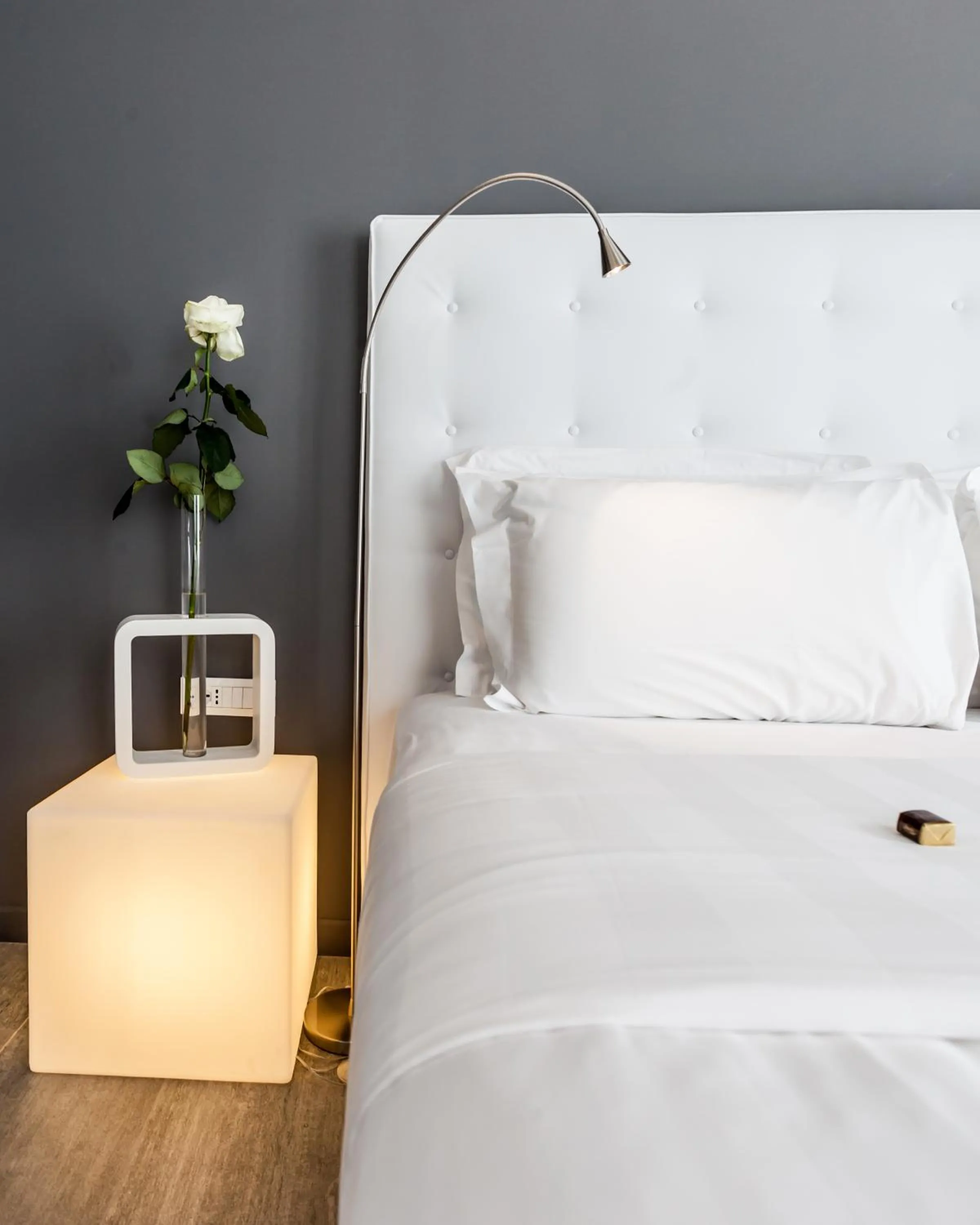 Decorative detail, Bed in Made to Measure Business