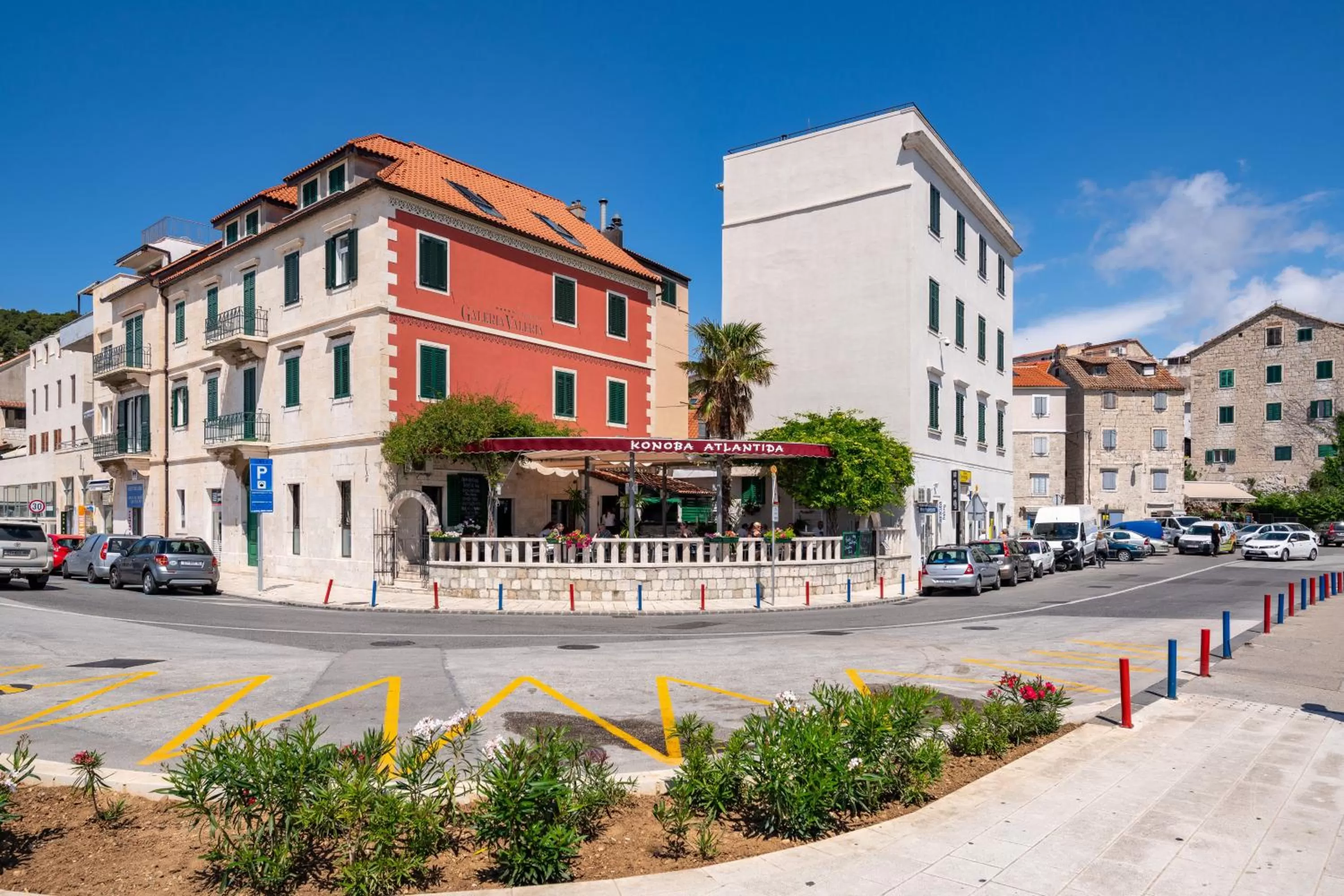 Property building in Galeria Valeria Seaside Downtown - MAG Quaint & Elegant Boutique Hotels