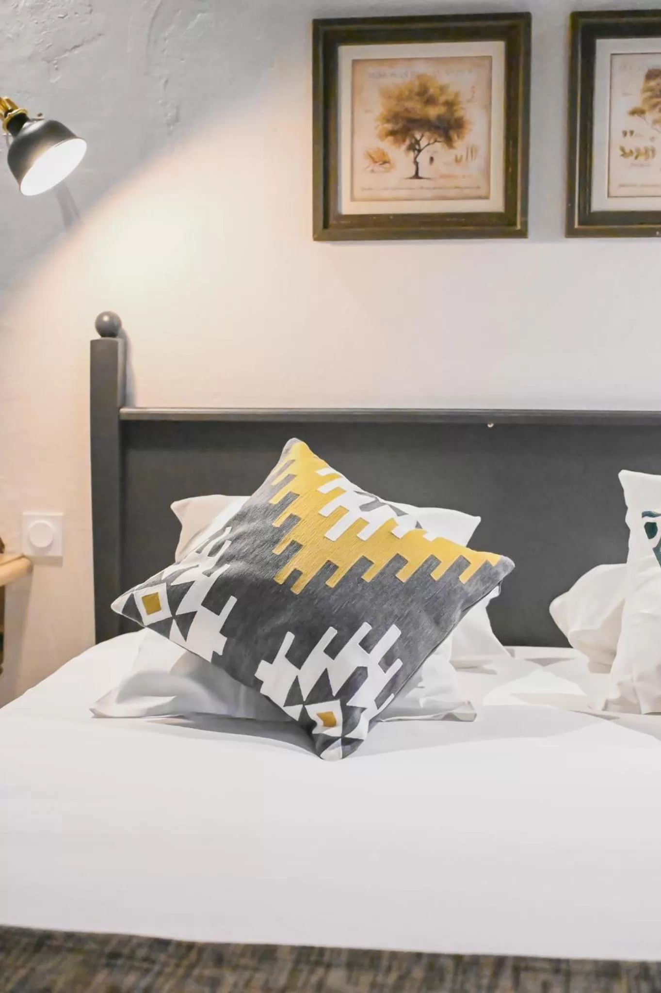 Bed in Hotel Athanor Centre