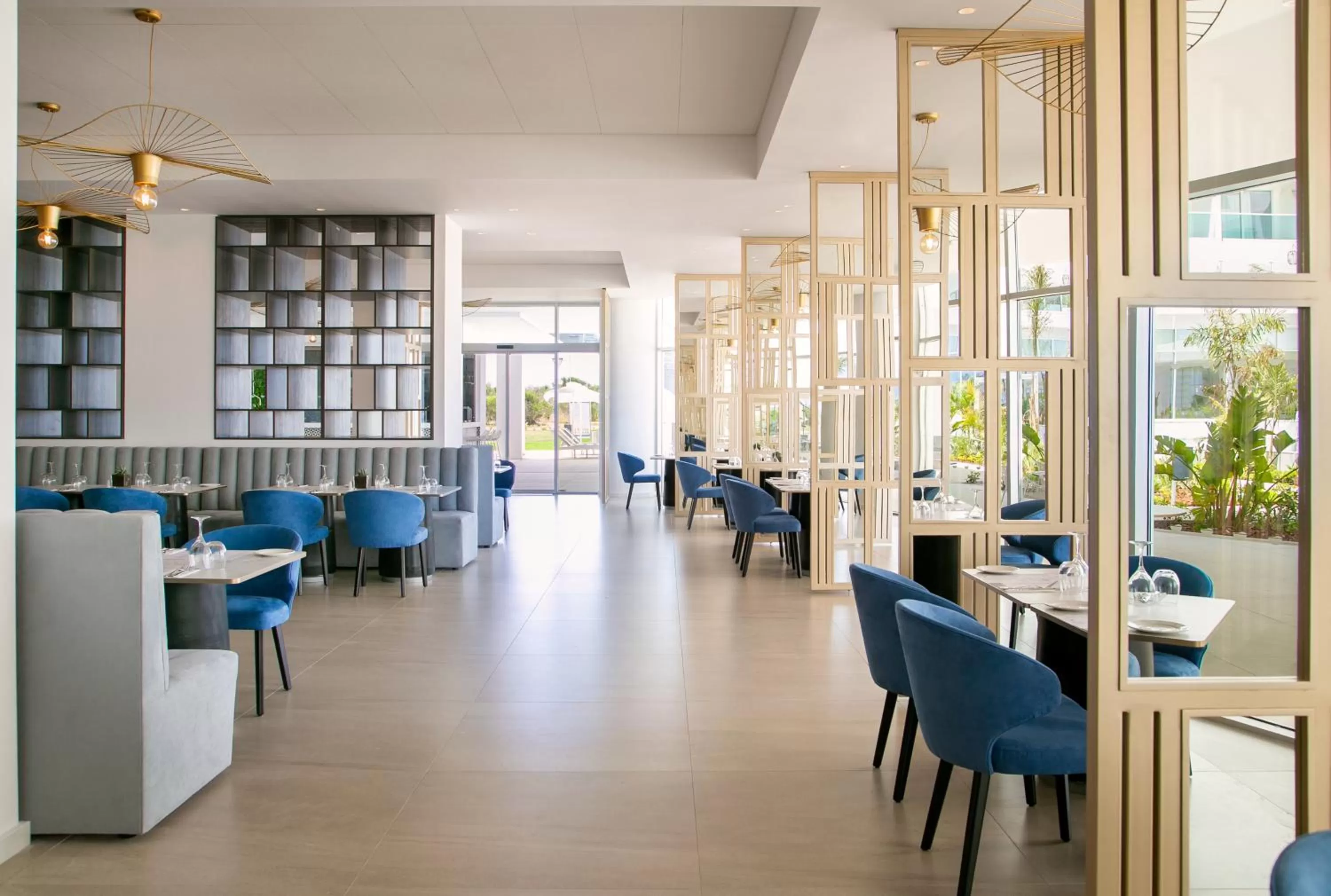 Restaurant/places to eat in NissiBlu Beach Resort