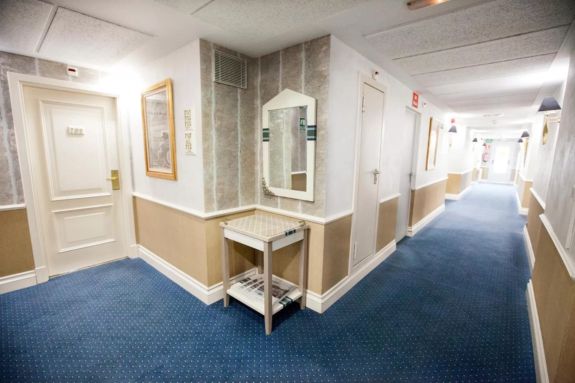 Decorative detail in Hotel Alfonso VIII