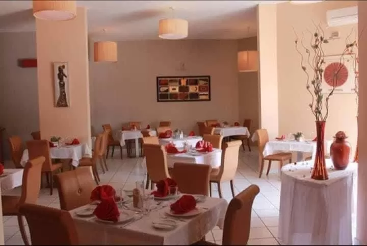 Restaurant/places to eat in Les Acacias Hotel Djibouti