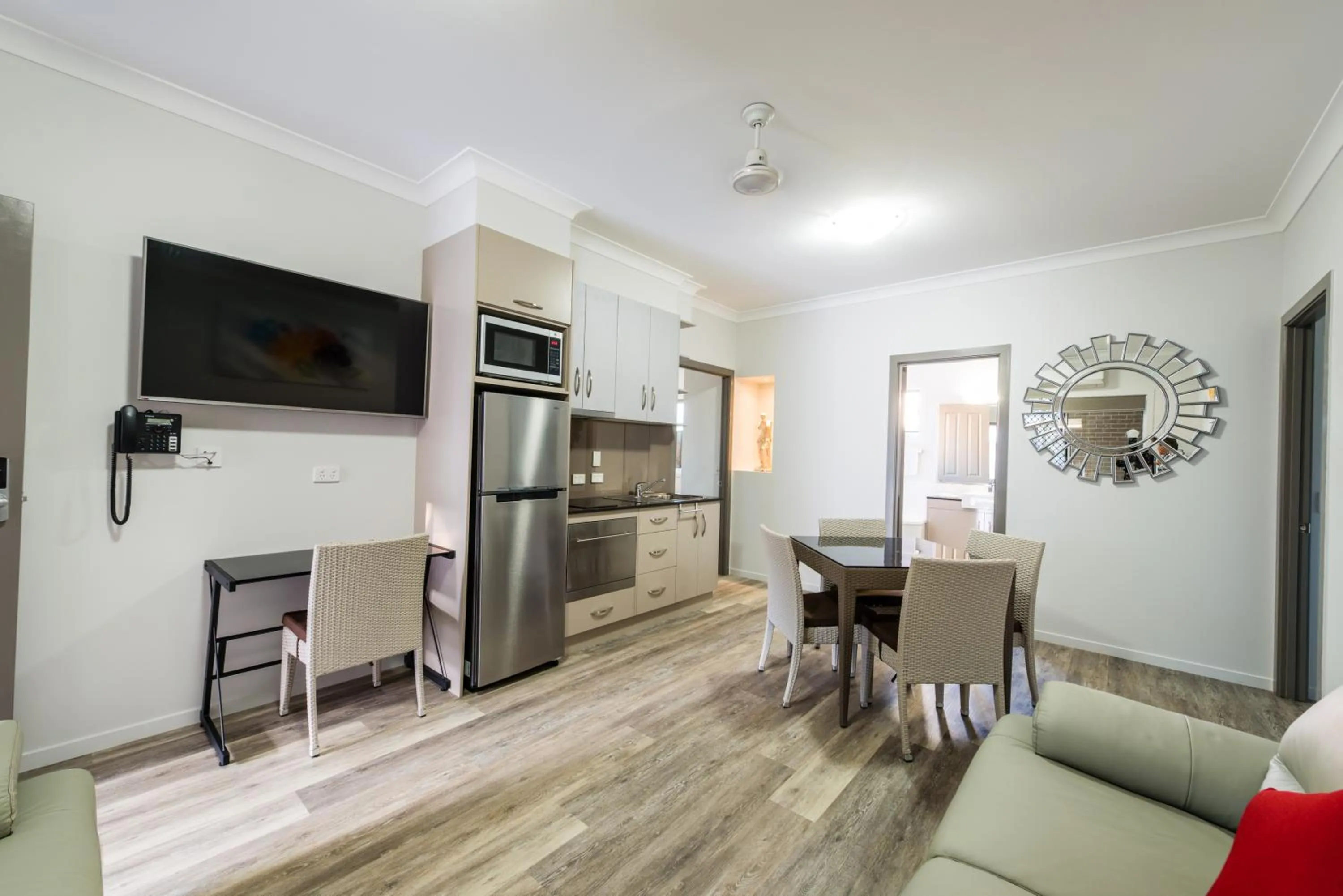 Kitchen or kitchenette in Athena Motel Apartments