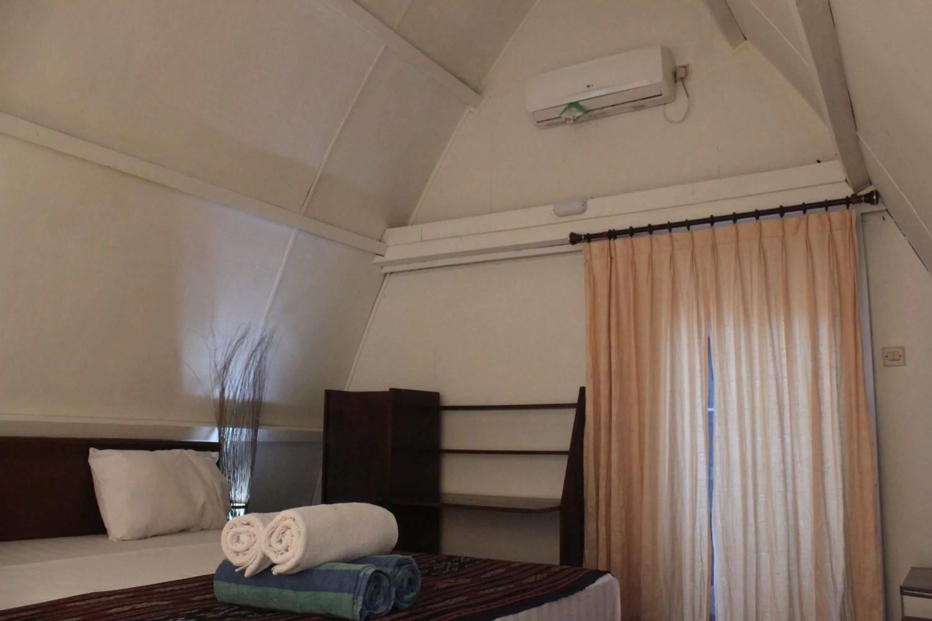 Bed in Coral Beach Seaside