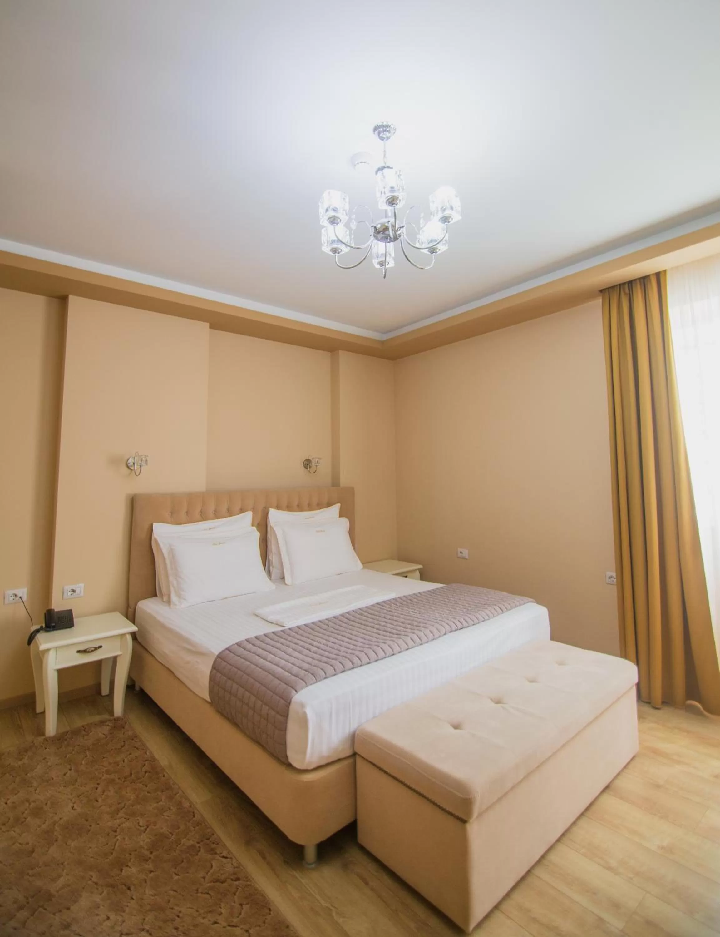 Bed in Christi's Hotel Borova