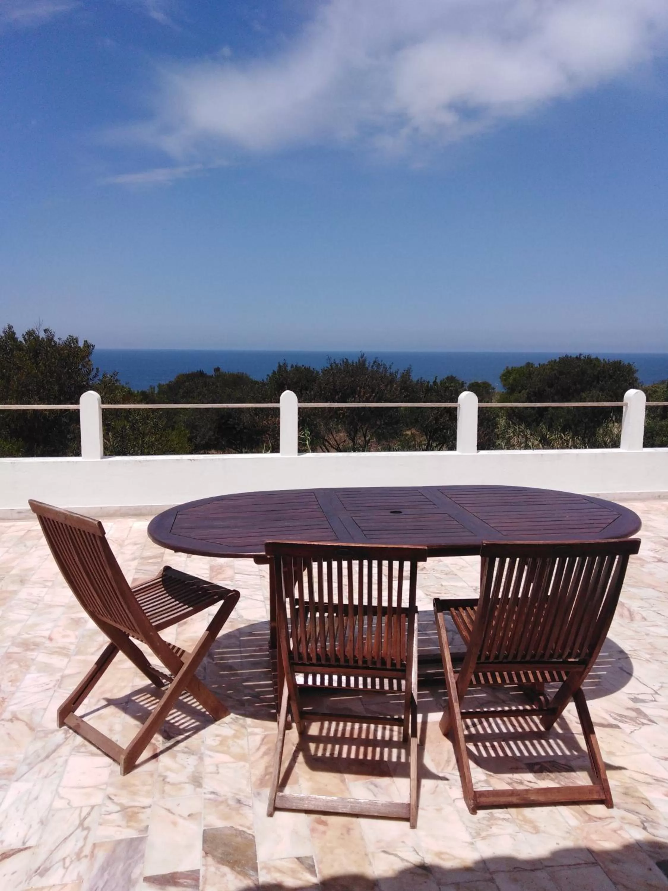 Balcony/Terrace in Alto da Praia Villa