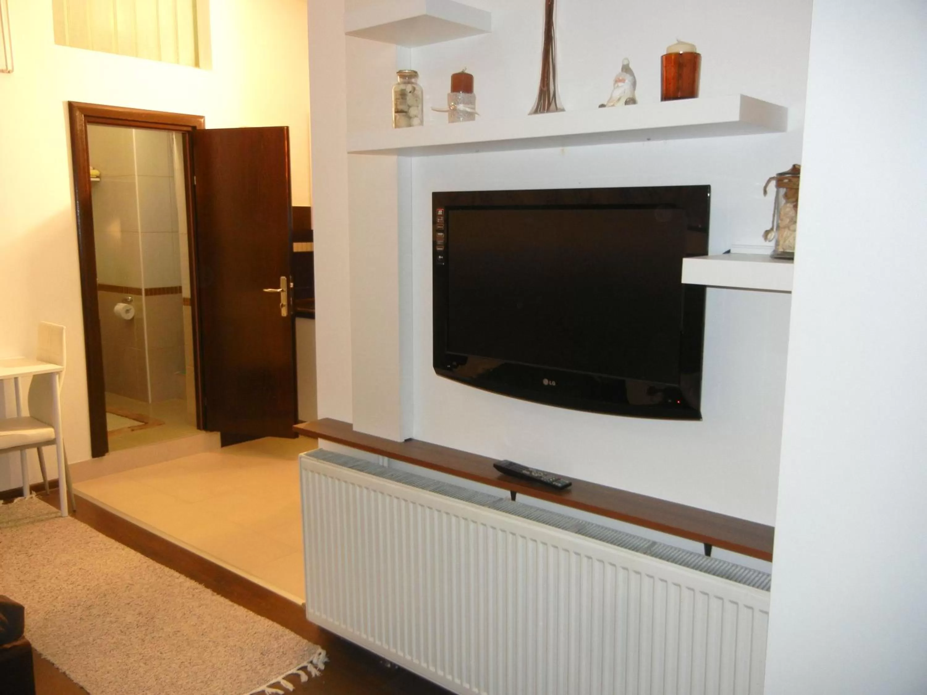 TV and multimedia, TV/Entertainment Center in Villa Lucia - Apartments&Rooms