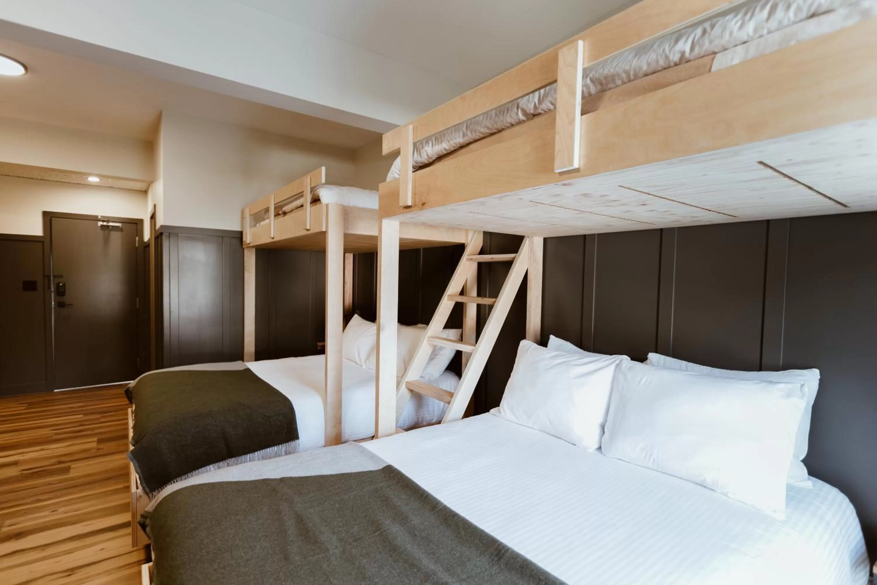 Bed in The Flying Steamshovel Inn