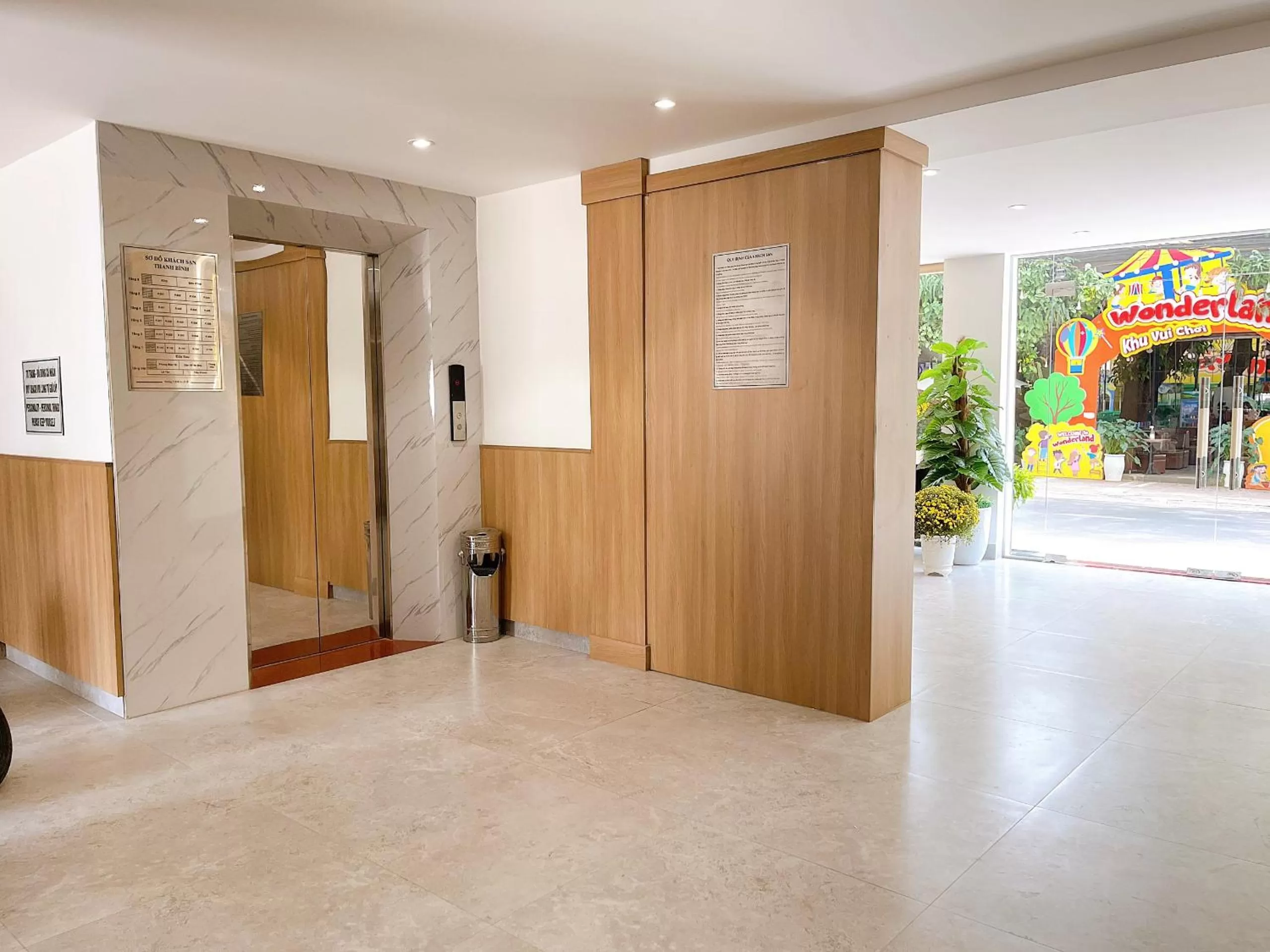 Thanh Bình Hotel - 47 Y Bih - BMT