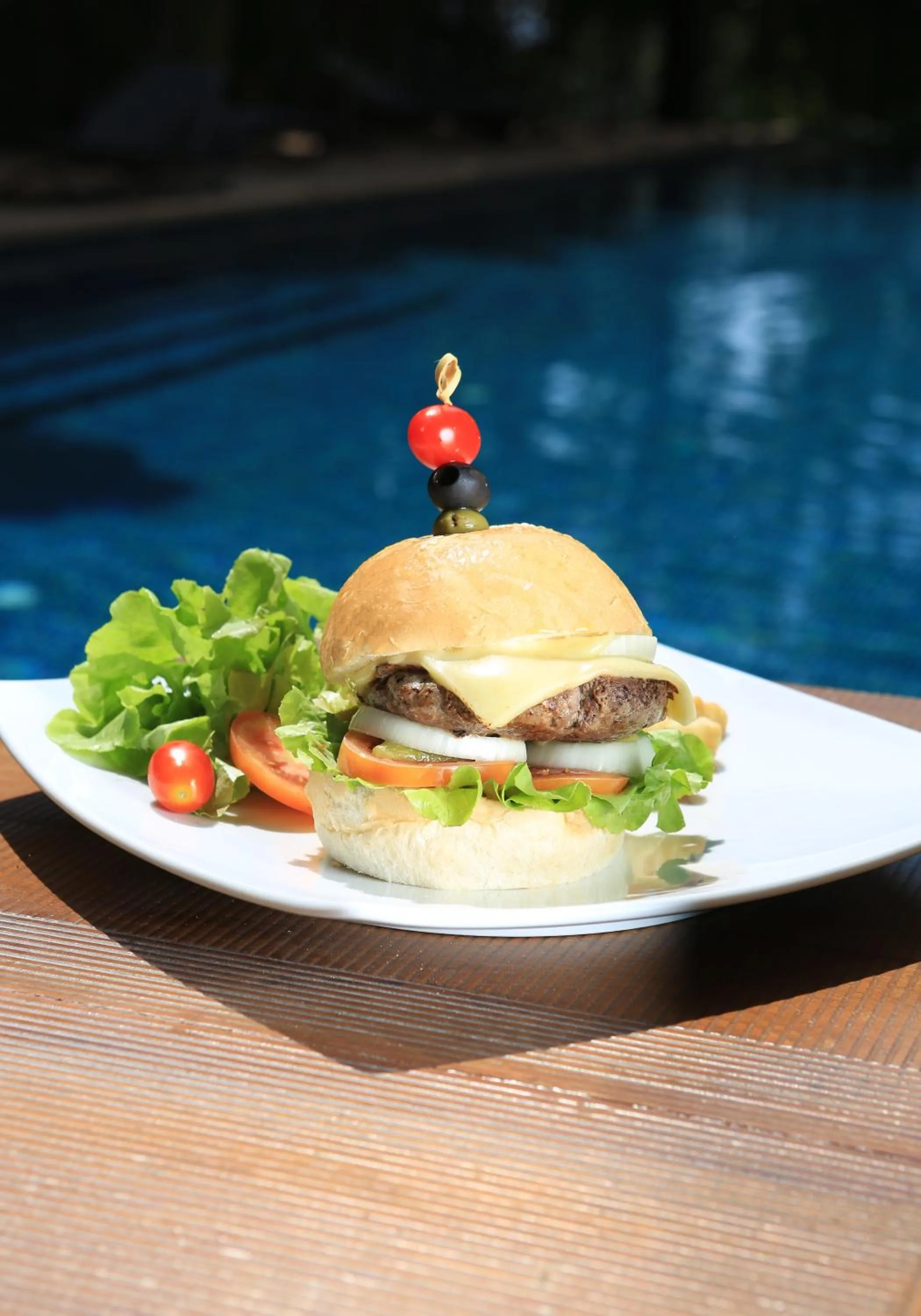 Food and drinks in The Silver Palm Wellness Resort