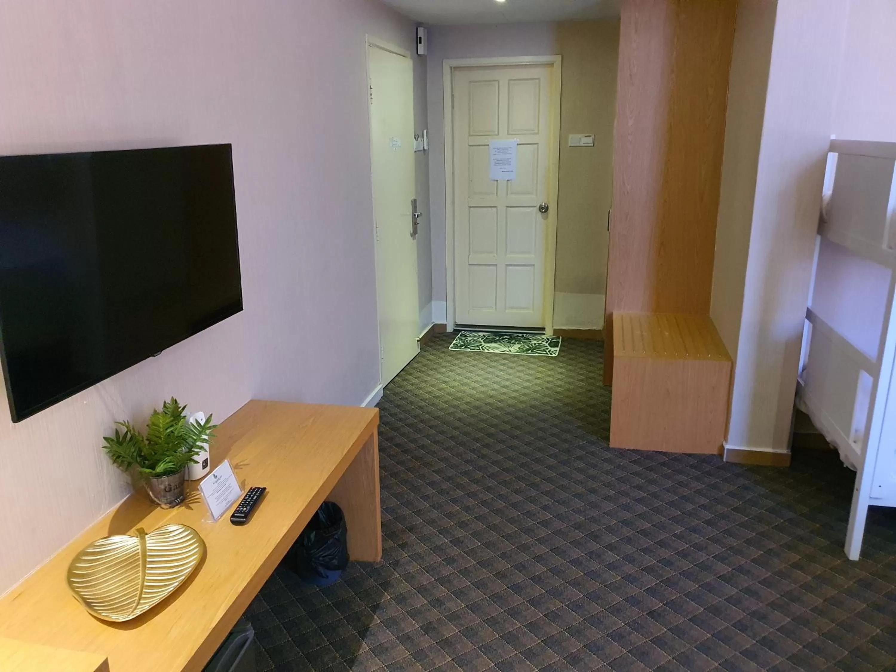 Grandeur Hotel And Spa