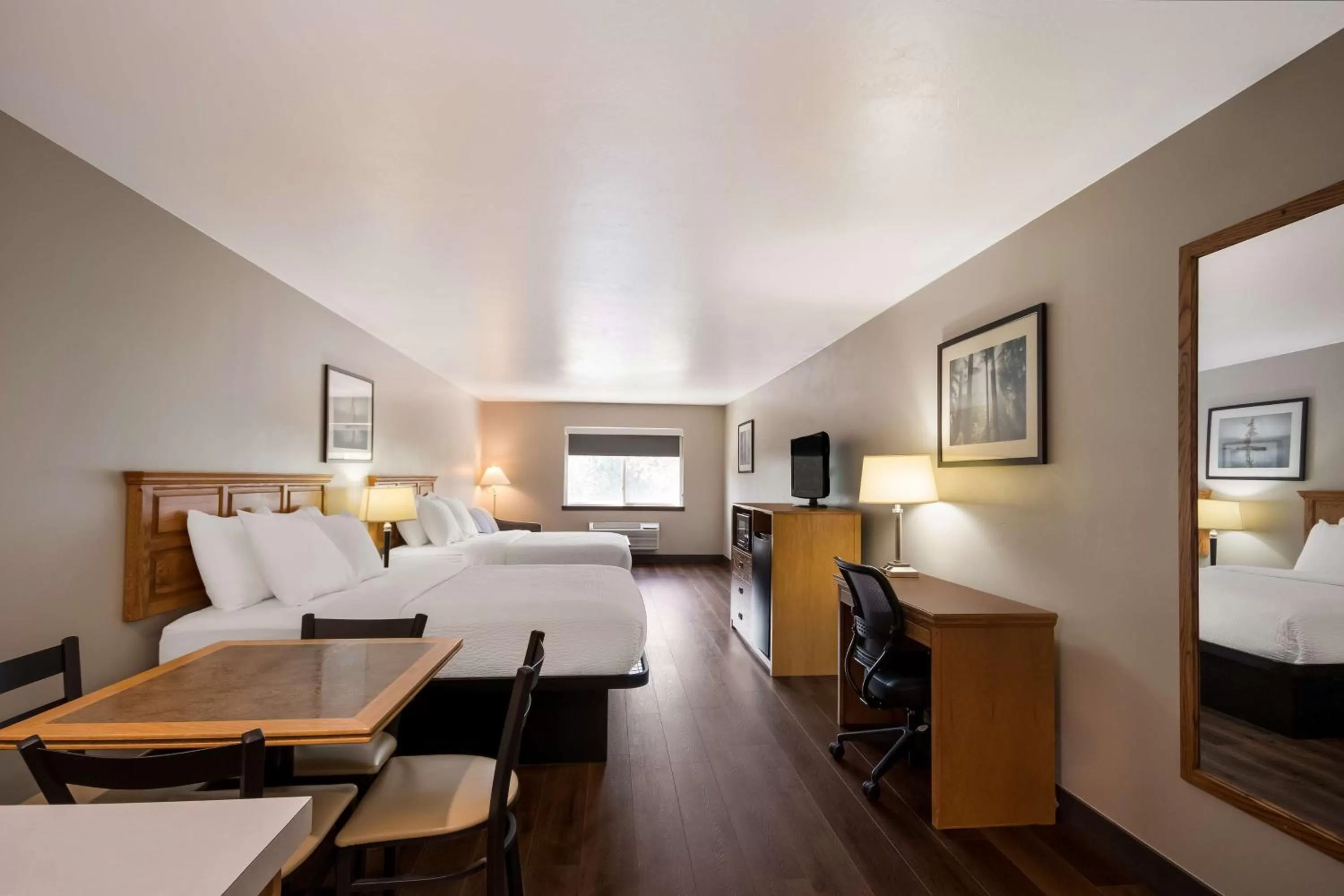 Bedroom, Bed in SureStay Plus Hotel by Best Western Rexburg
