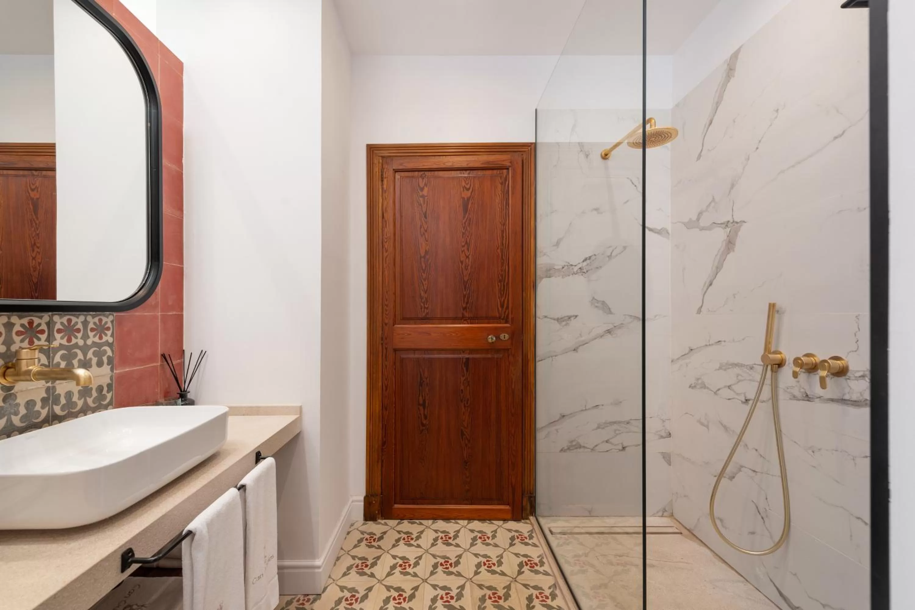 Shower in Hotel Can Quetglas