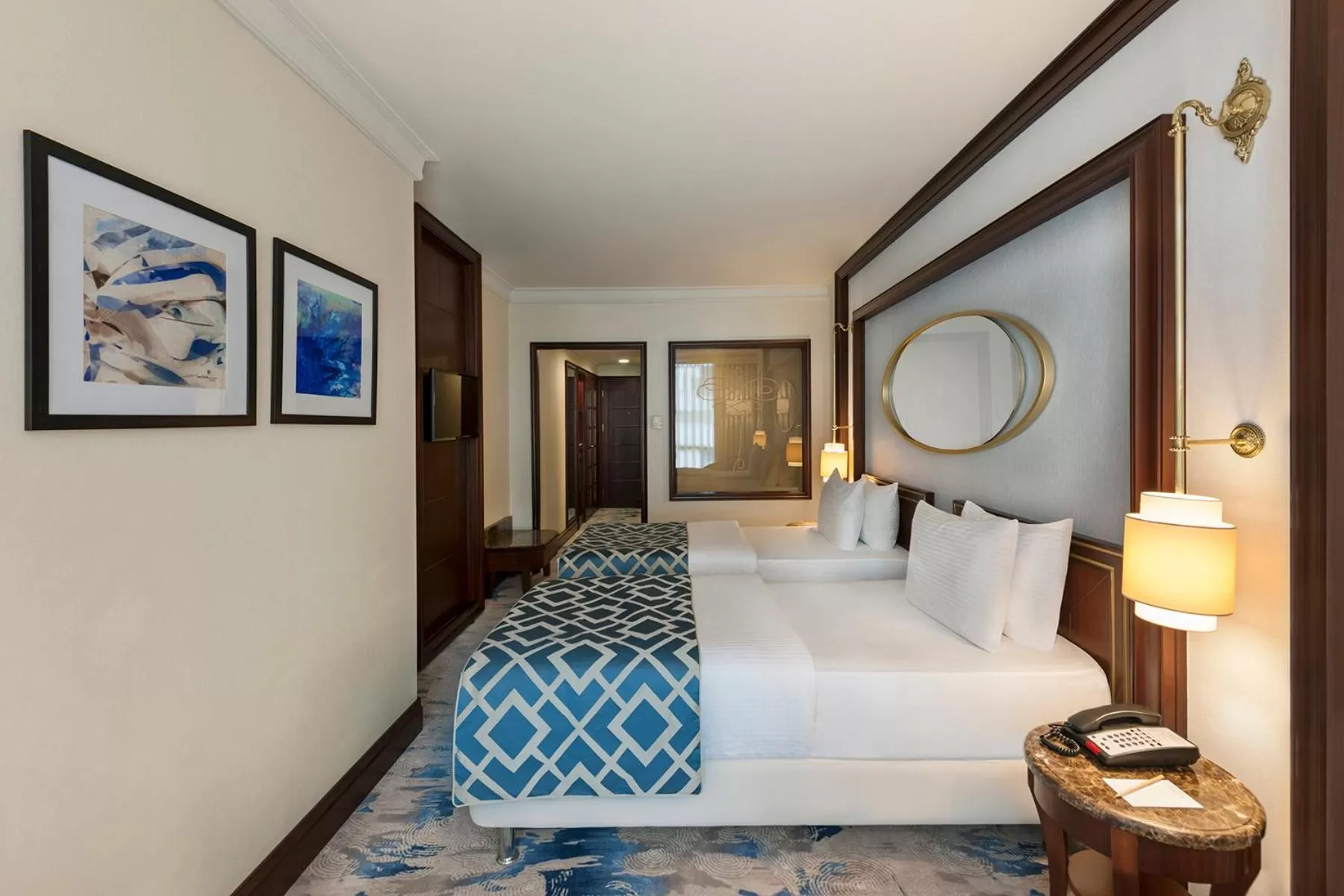 Bed in Elite World Istanbul Taksim