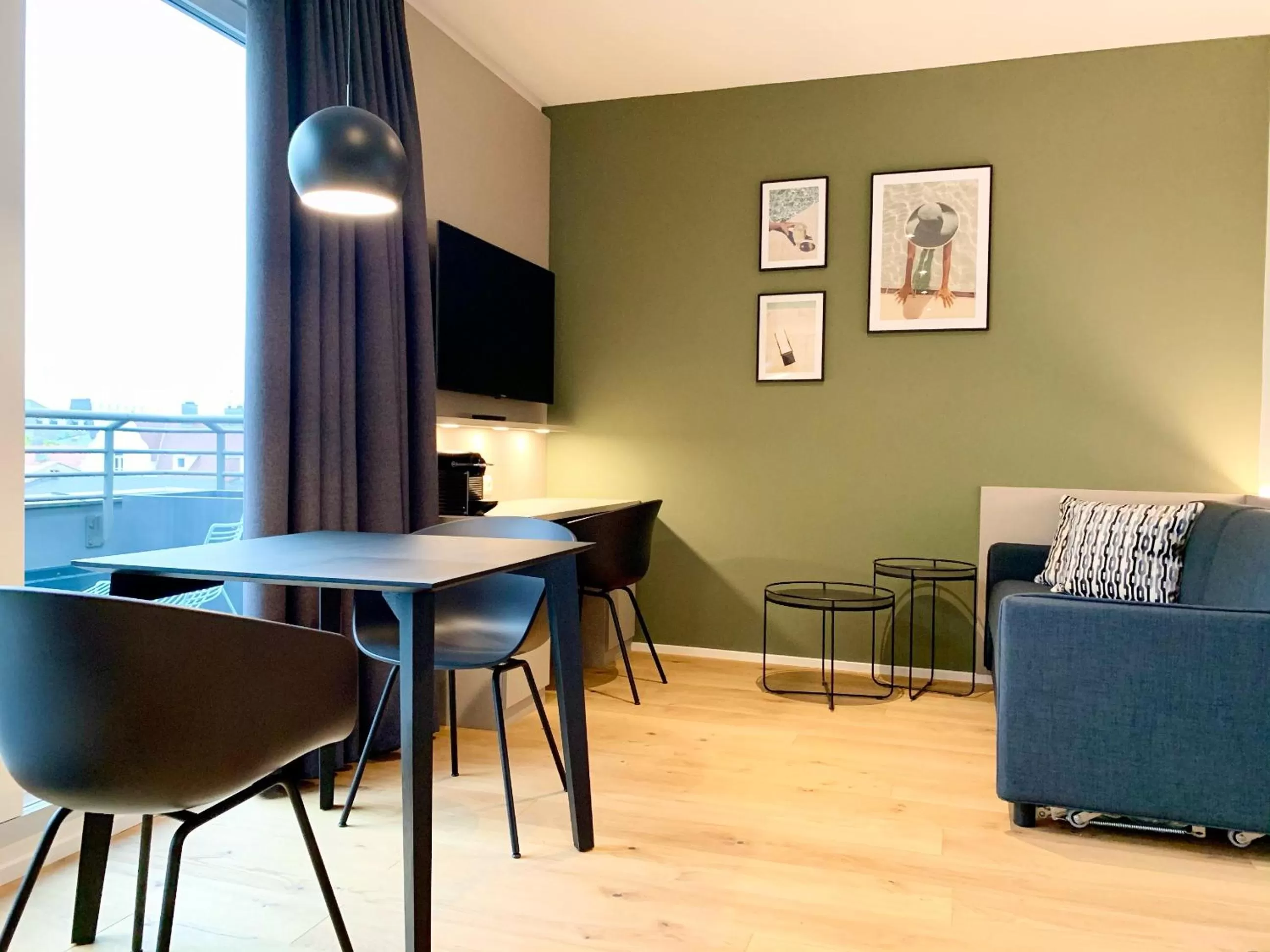 Seating area in zeitwohnhaus SUITE-HOTEL & SERVICED APARTMENTS