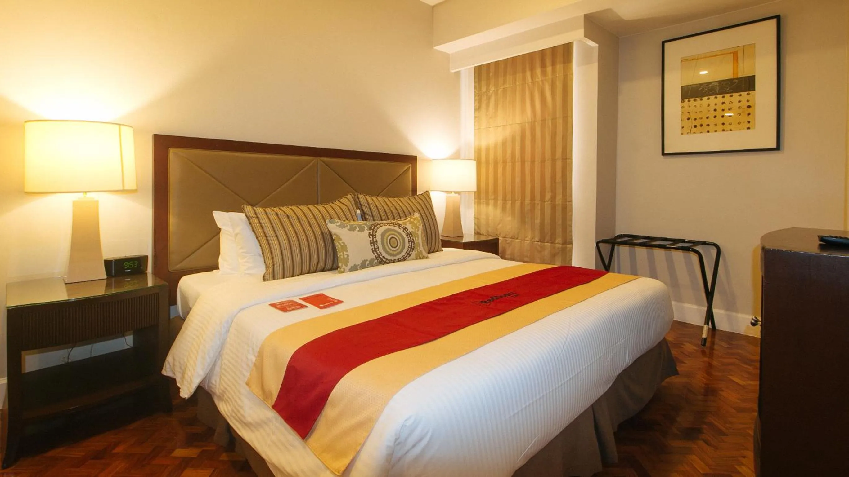 Bed in RedDoorz Premium at The Residences Olympia Makati