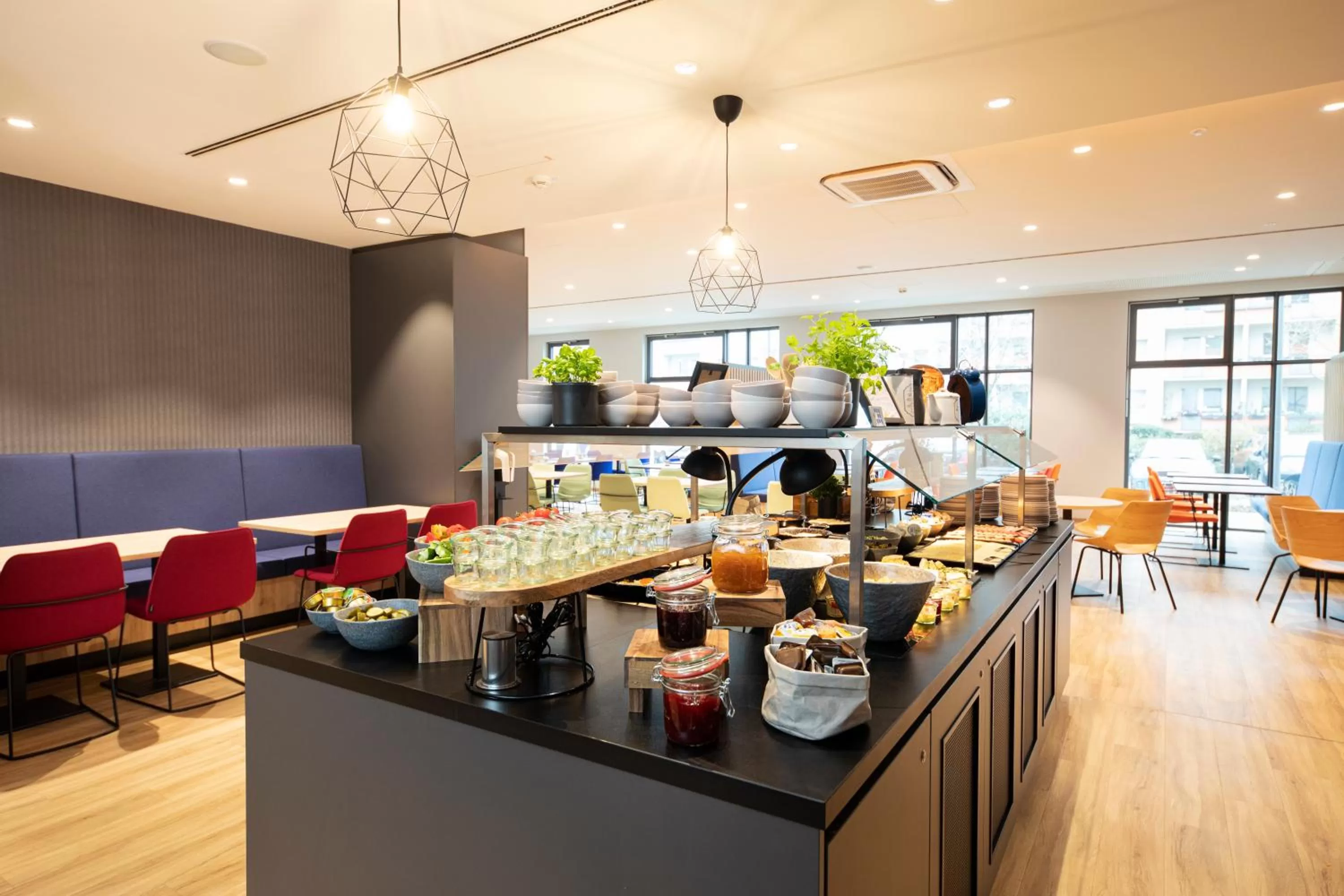 Buffet breakfast in LOGINN Hotel Berlin Airport