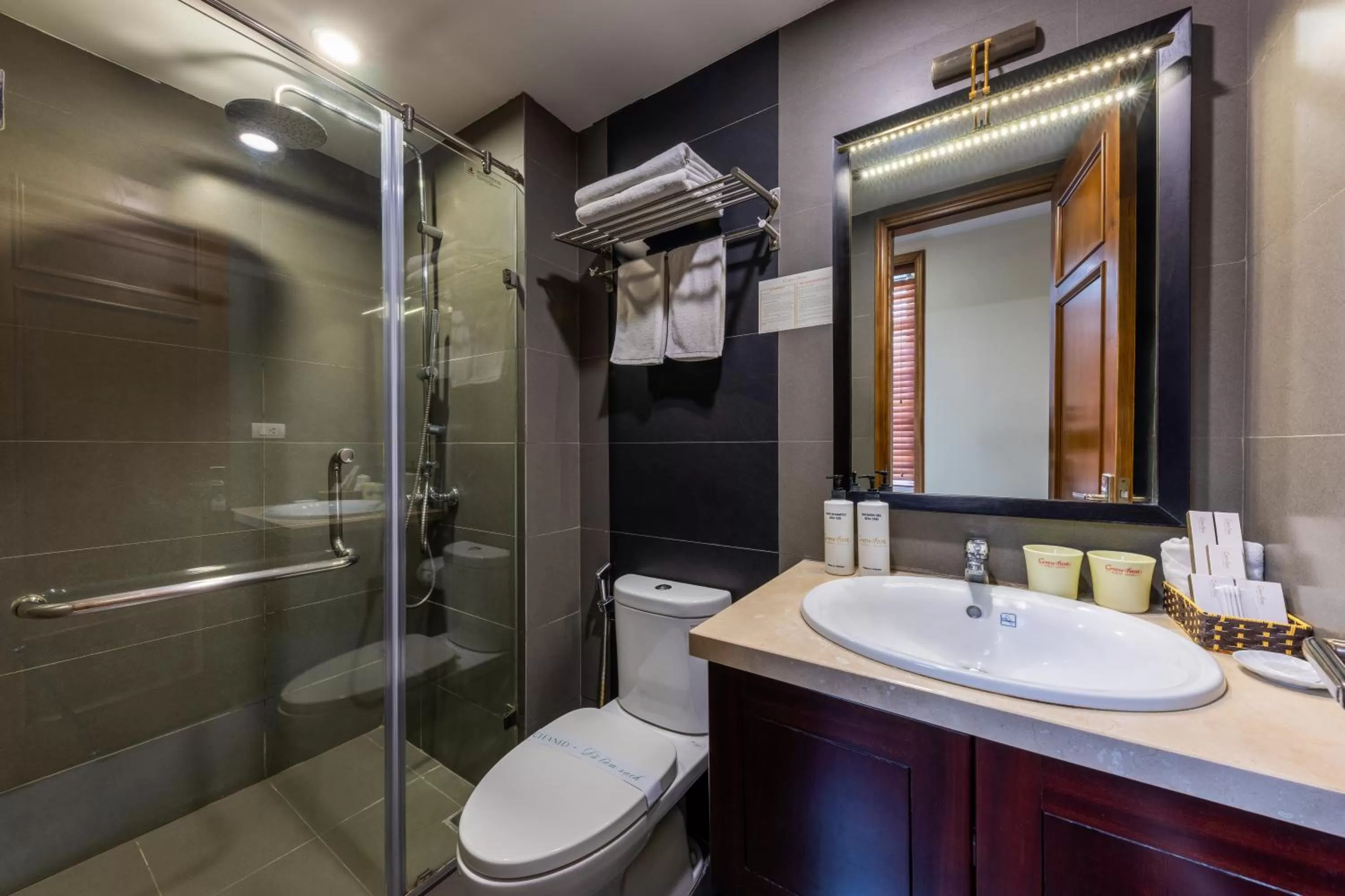 Shower in Centre Point Hanoi Hotel