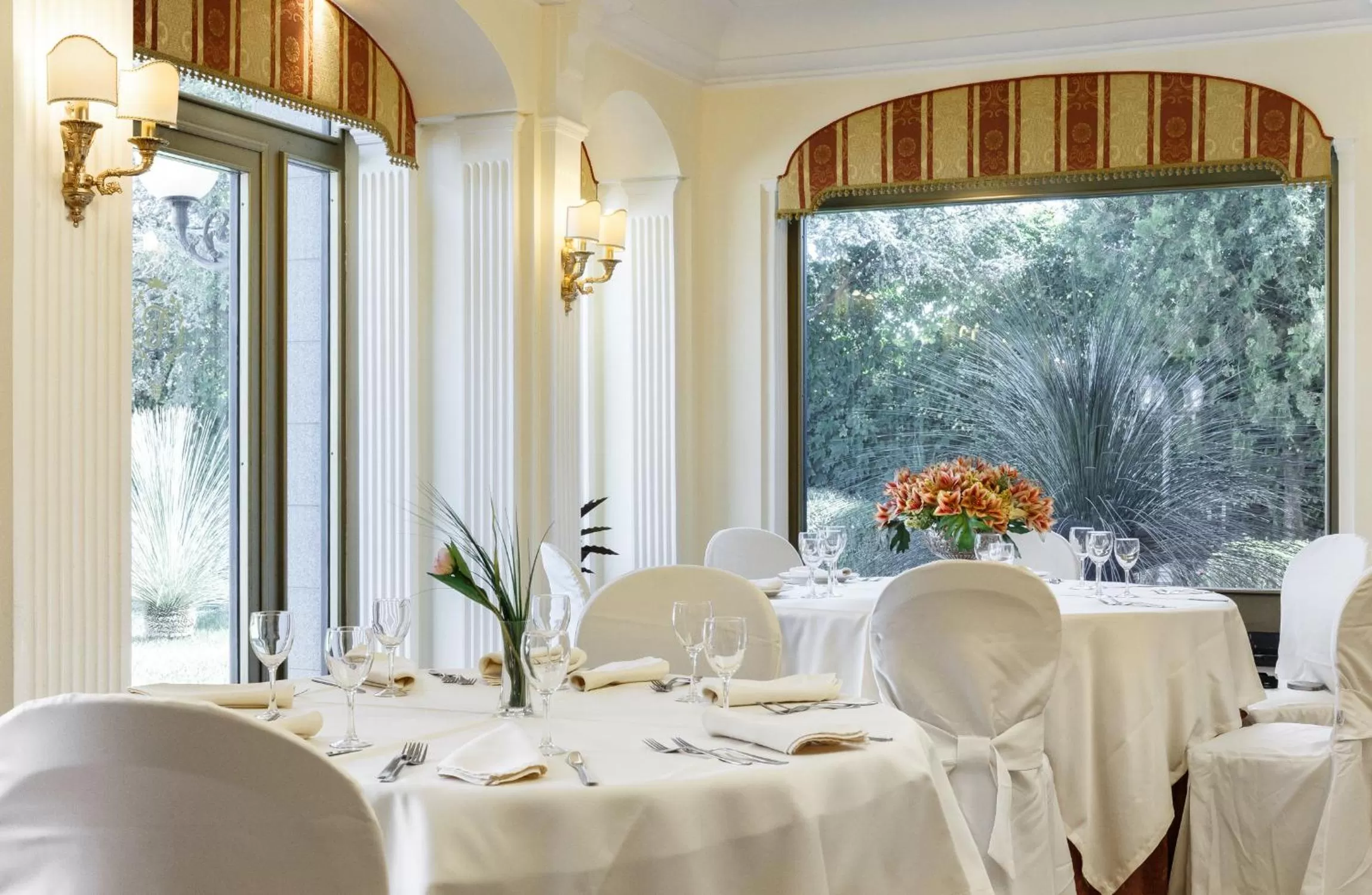 Restaurant/places to eat in Hotel Ristorante Paradise