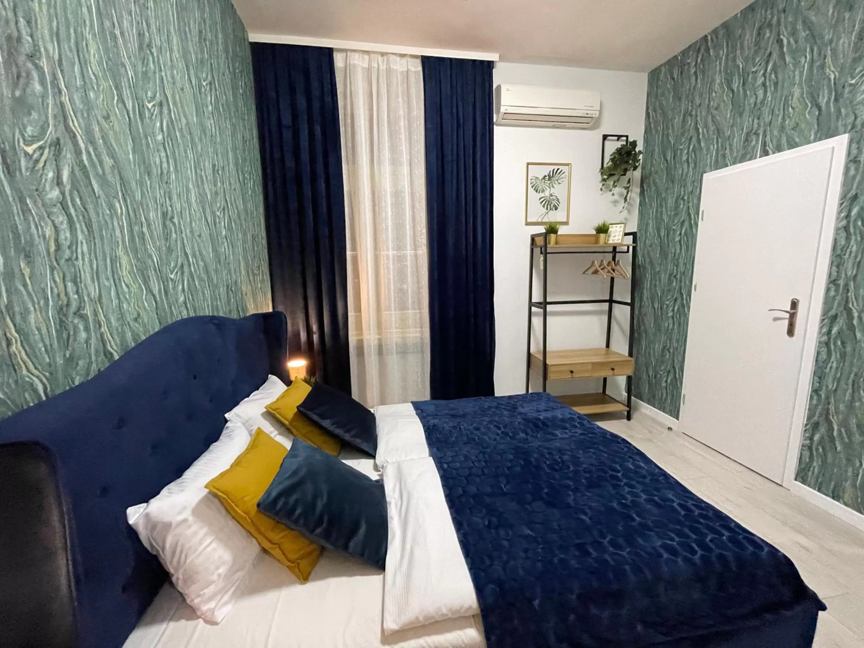 Photo of the whole room, Bed in Great Polonia Wrocław Tumski