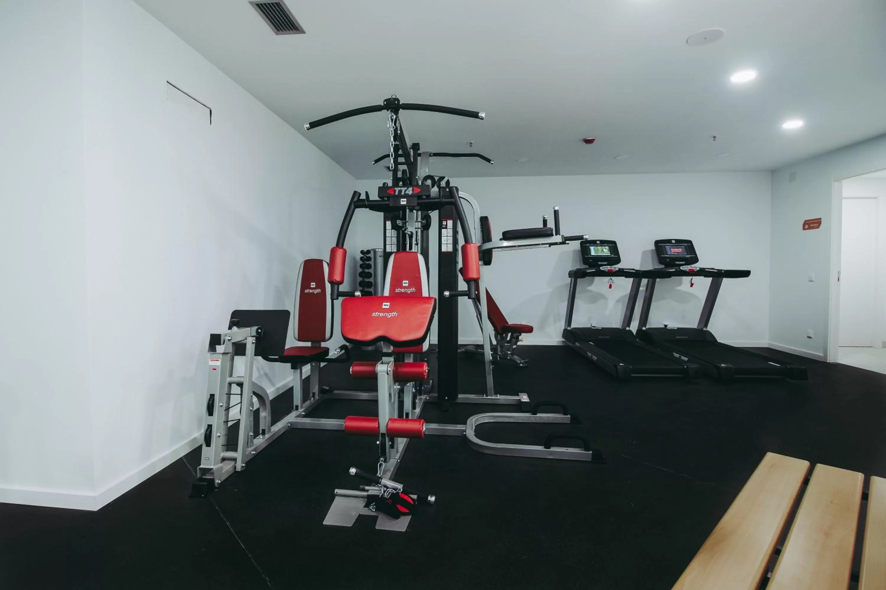 Fitness centre/facilities in Masa Hotel 5 de Outubro