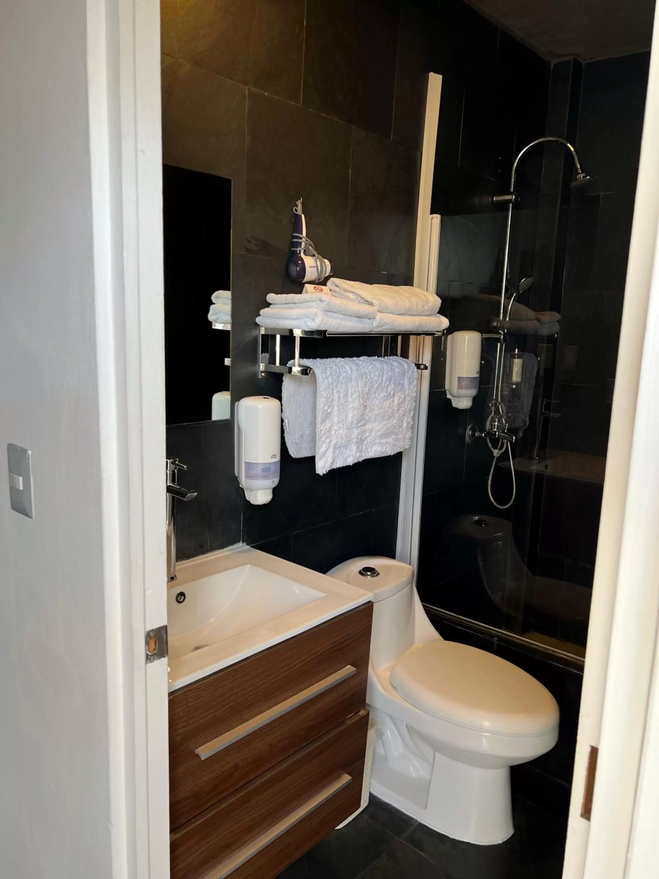 Bathroom in Hotel Puerto Chinchorro