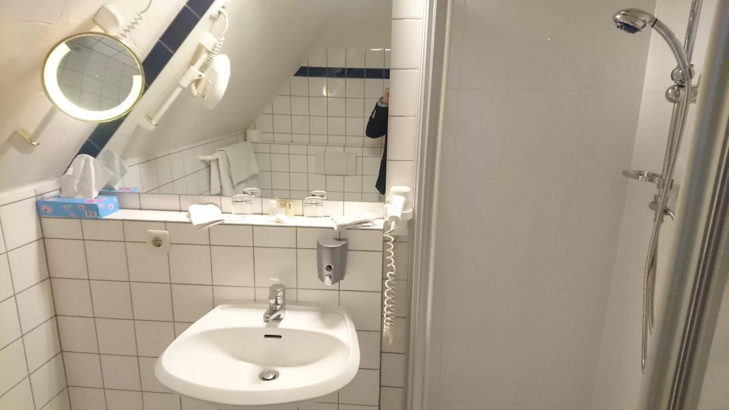 Photo of the whole room, Bathroom in Waldhaus an de Miälkwellen