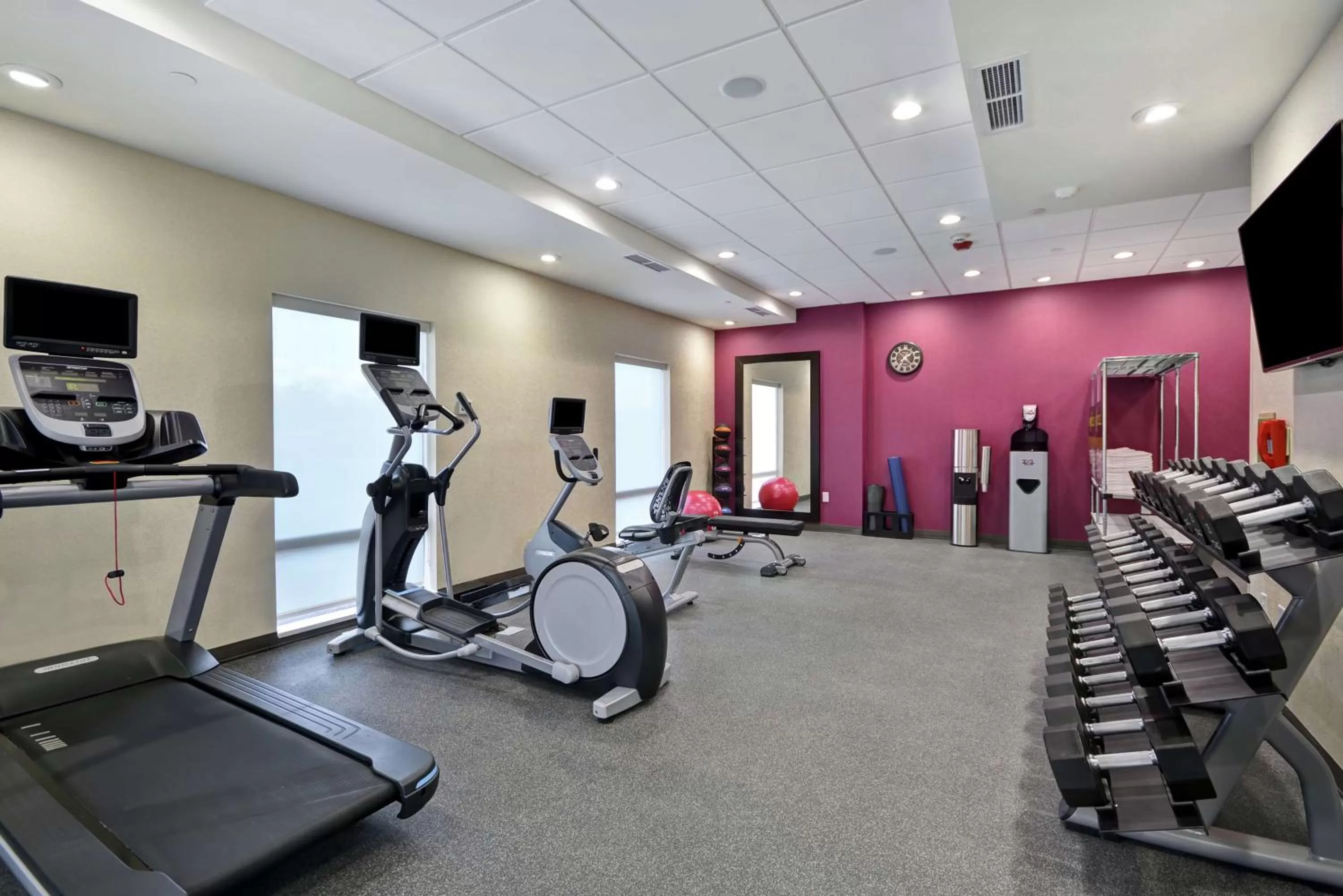 Fitness centre/facilities in Home2 Suites By Hilton Dayton South