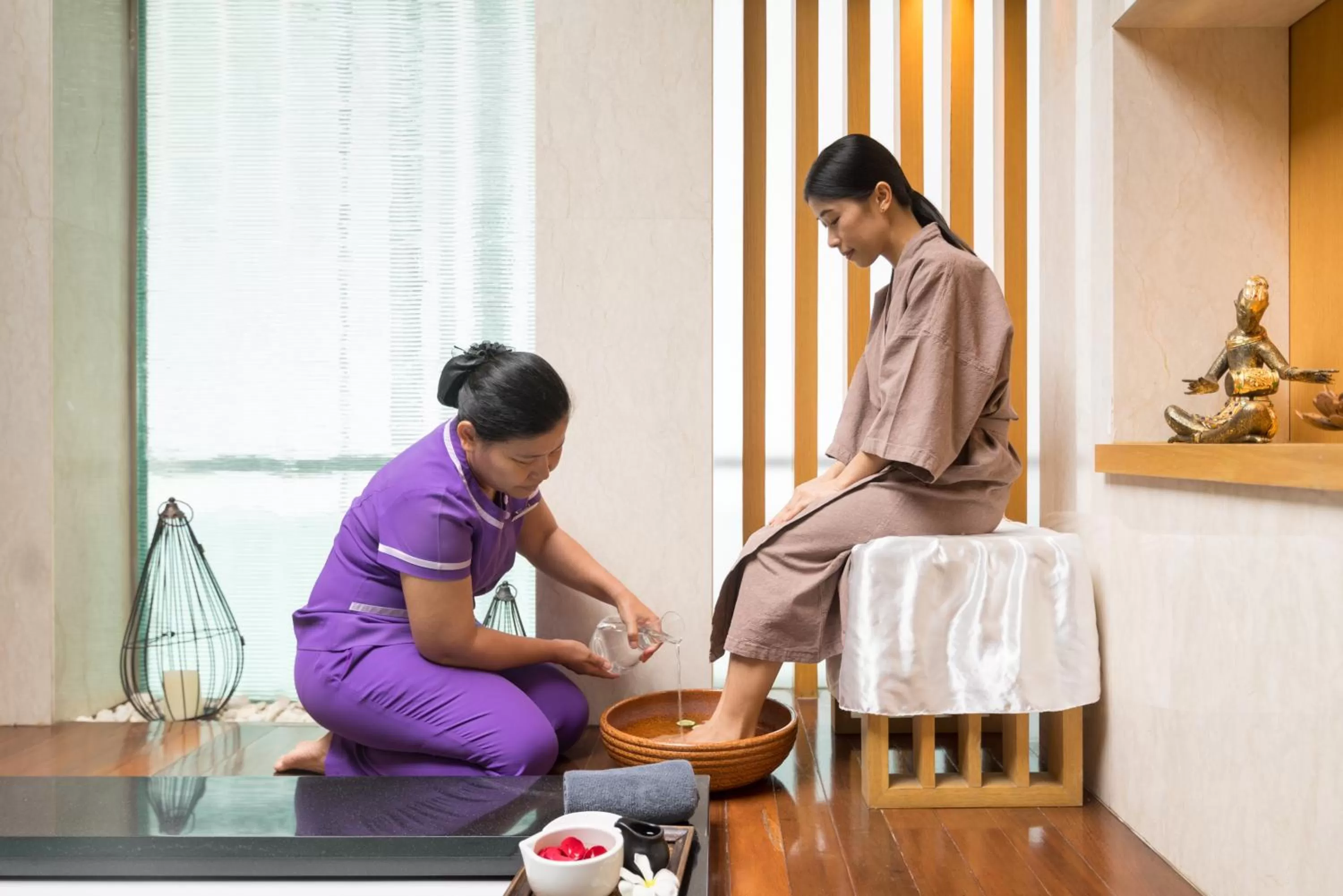 Staff in Sivatel Bangkok Hotel