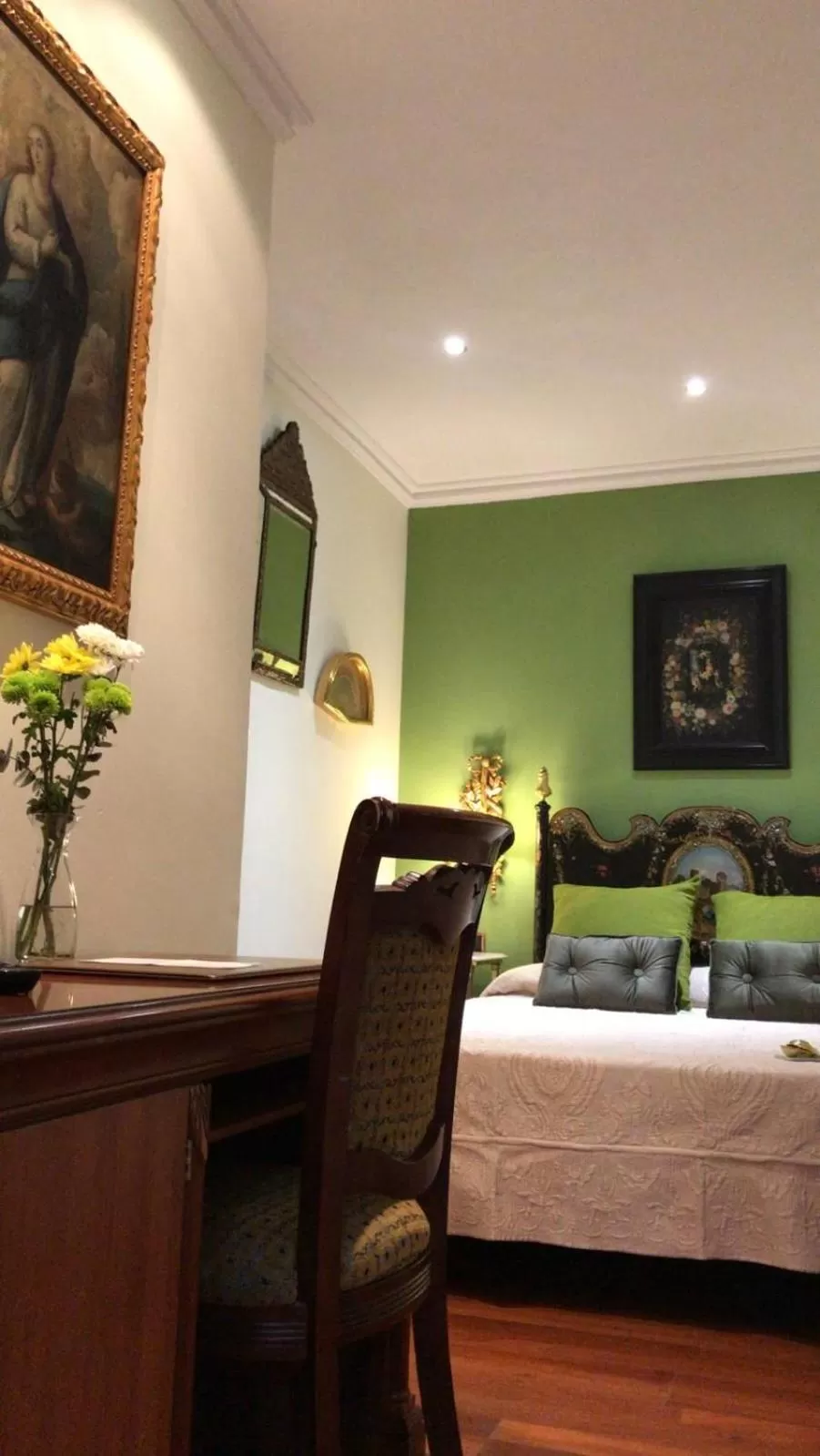 Photo of the whole room, Bed in La Llave de la Judería Hotel Boutique