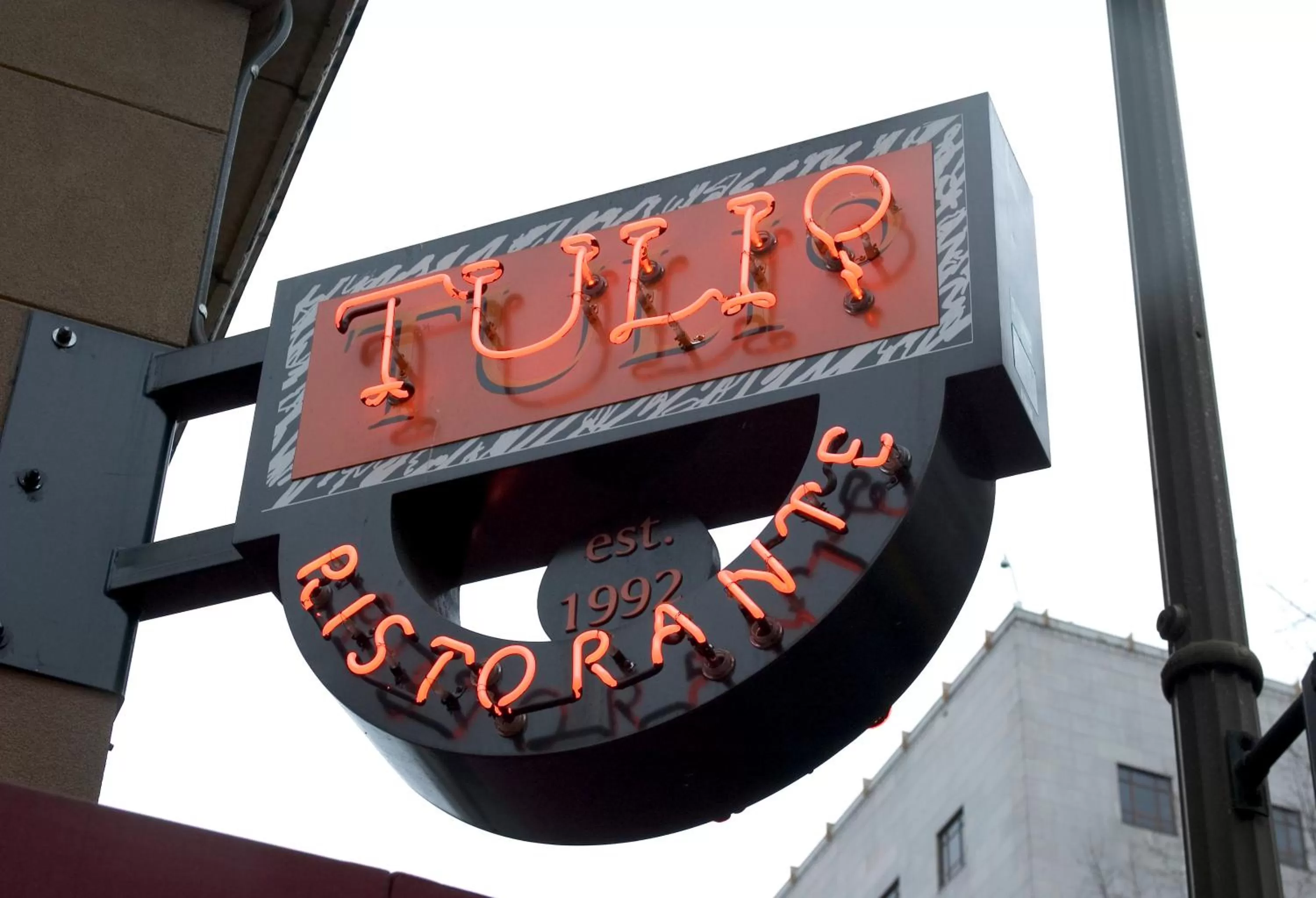 Restaurant/places to eat in Kimpton Hotel Vintage Seattle by IHG