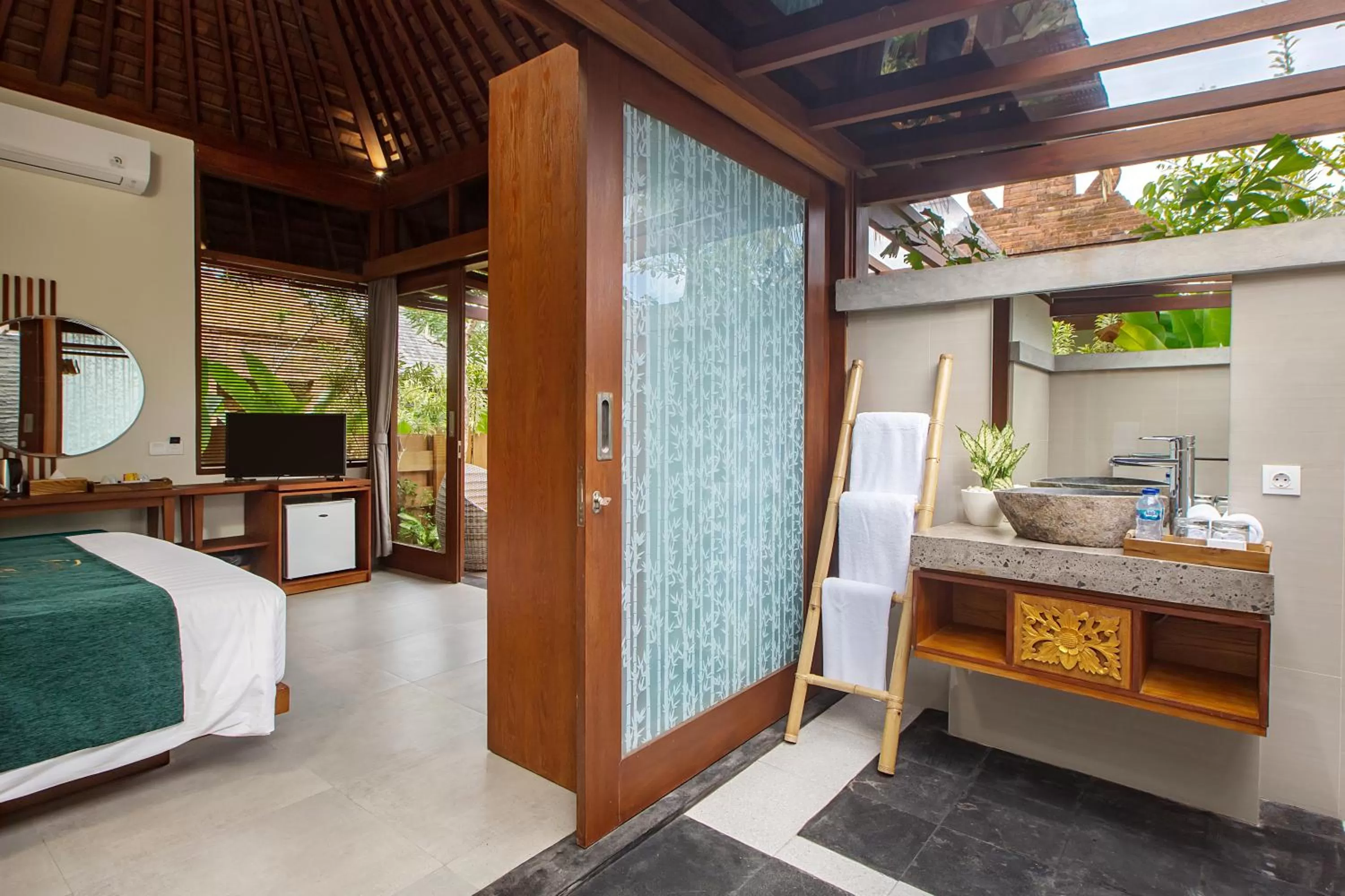 Bathroom, Bed in Alam Wayang Ubud - CHSE Certified