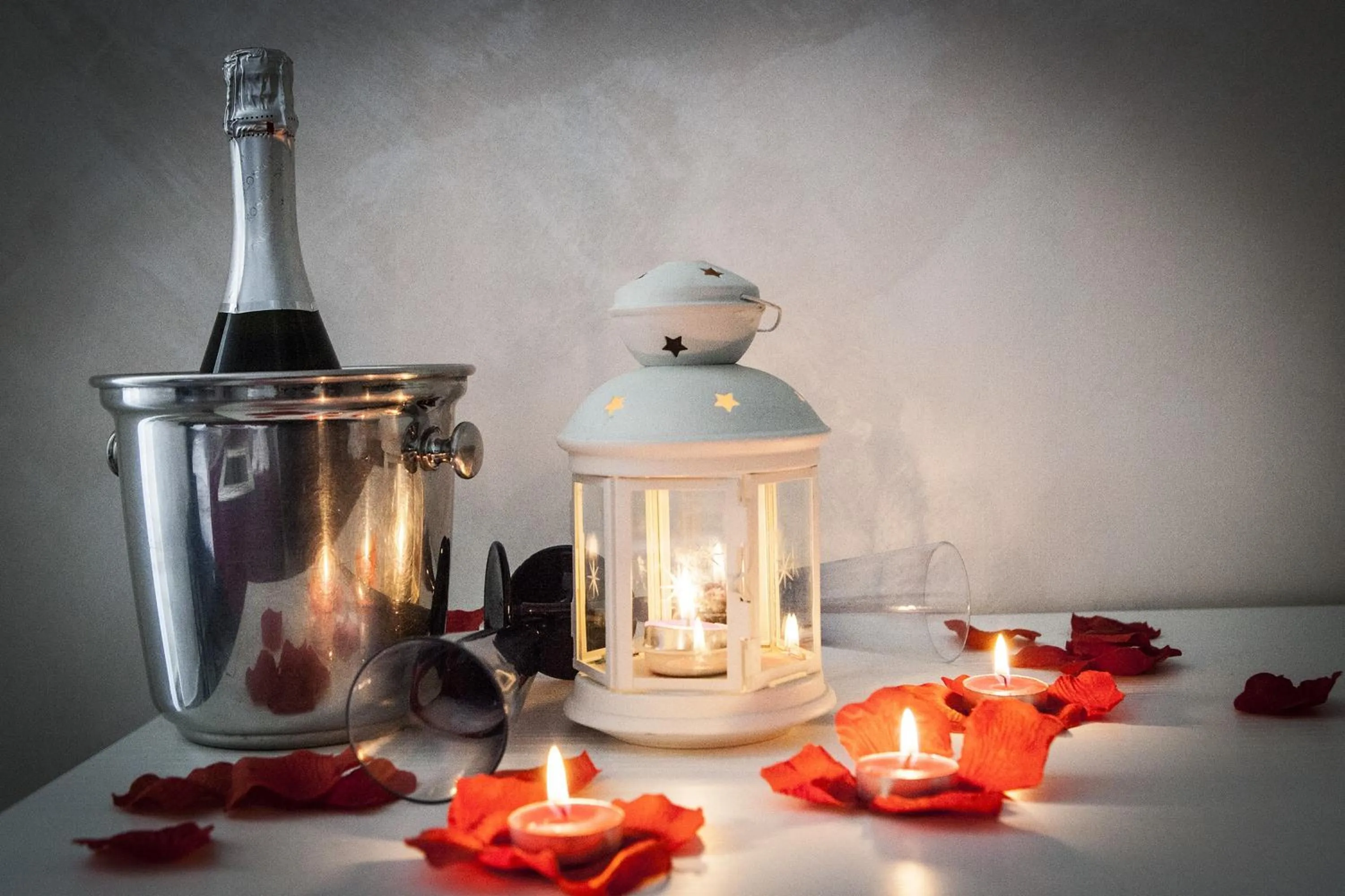 Decorative detail in Napoli Garibaldi Square