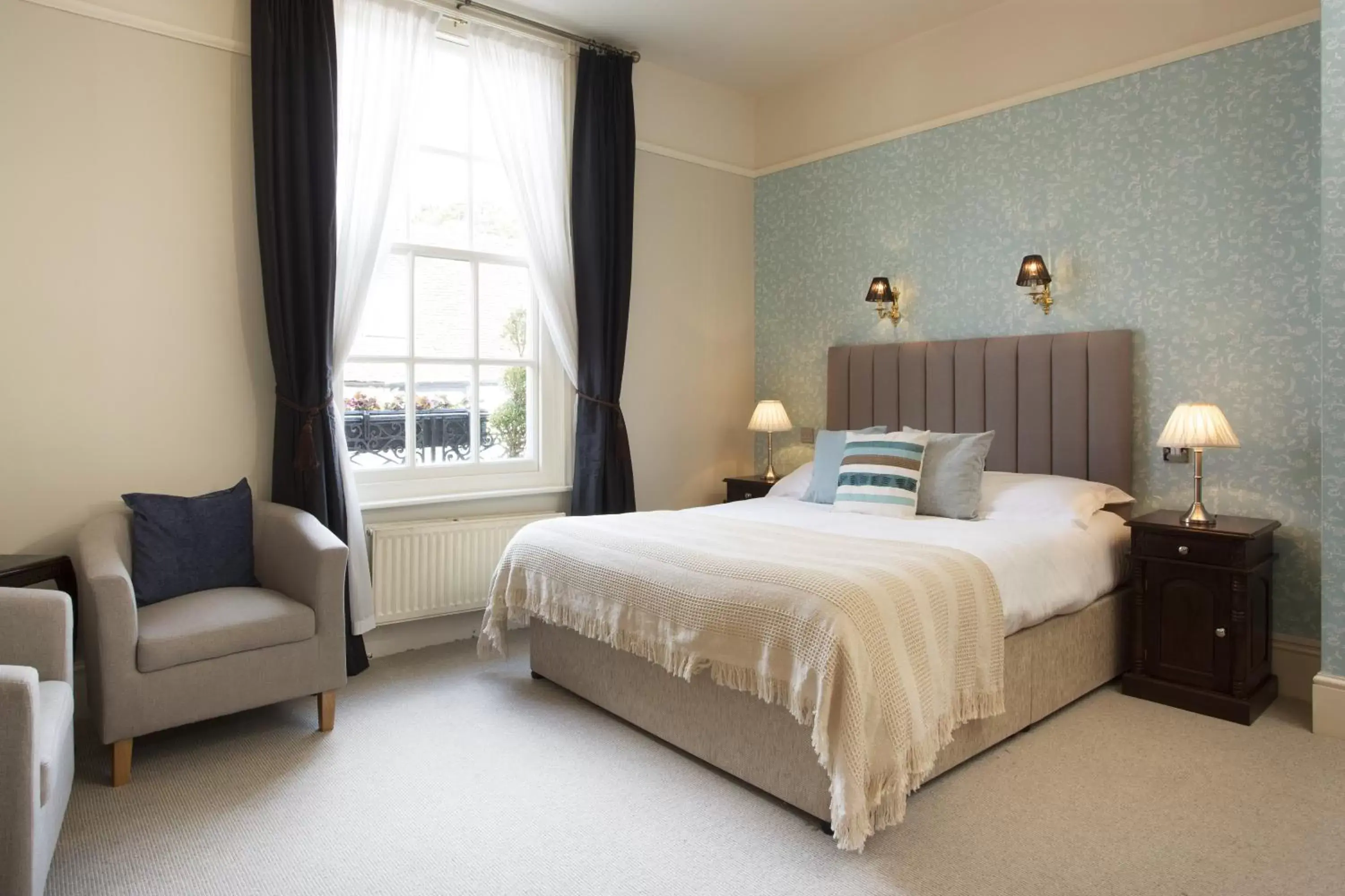 Superior Room in The George Hotel & Brasserie, Cranbrook Superior Room in The George Hotel & Brasserie, Cranbrook