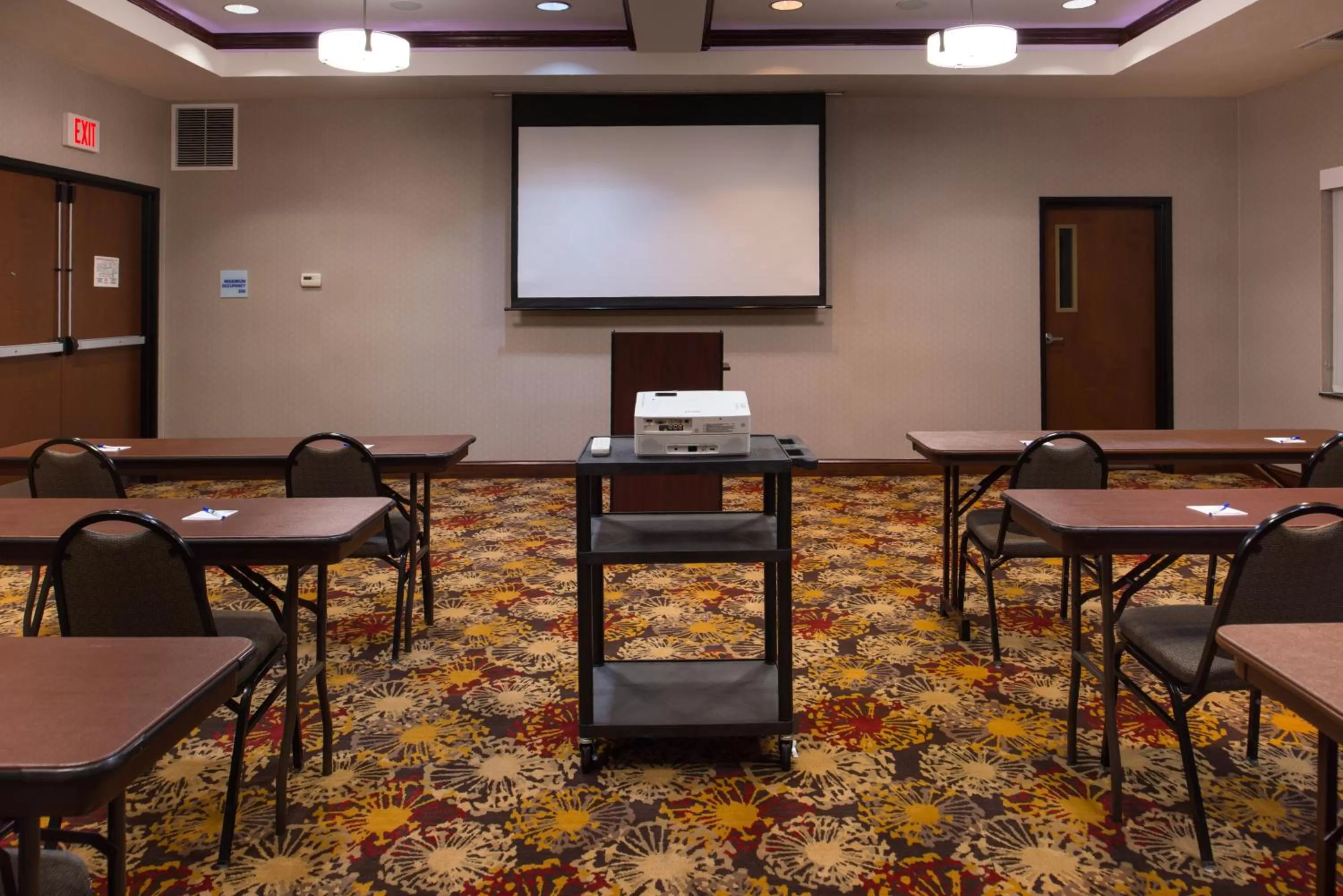 Meeting/conference room in Holiday Inn Express & Suites Pittsburg by IHG