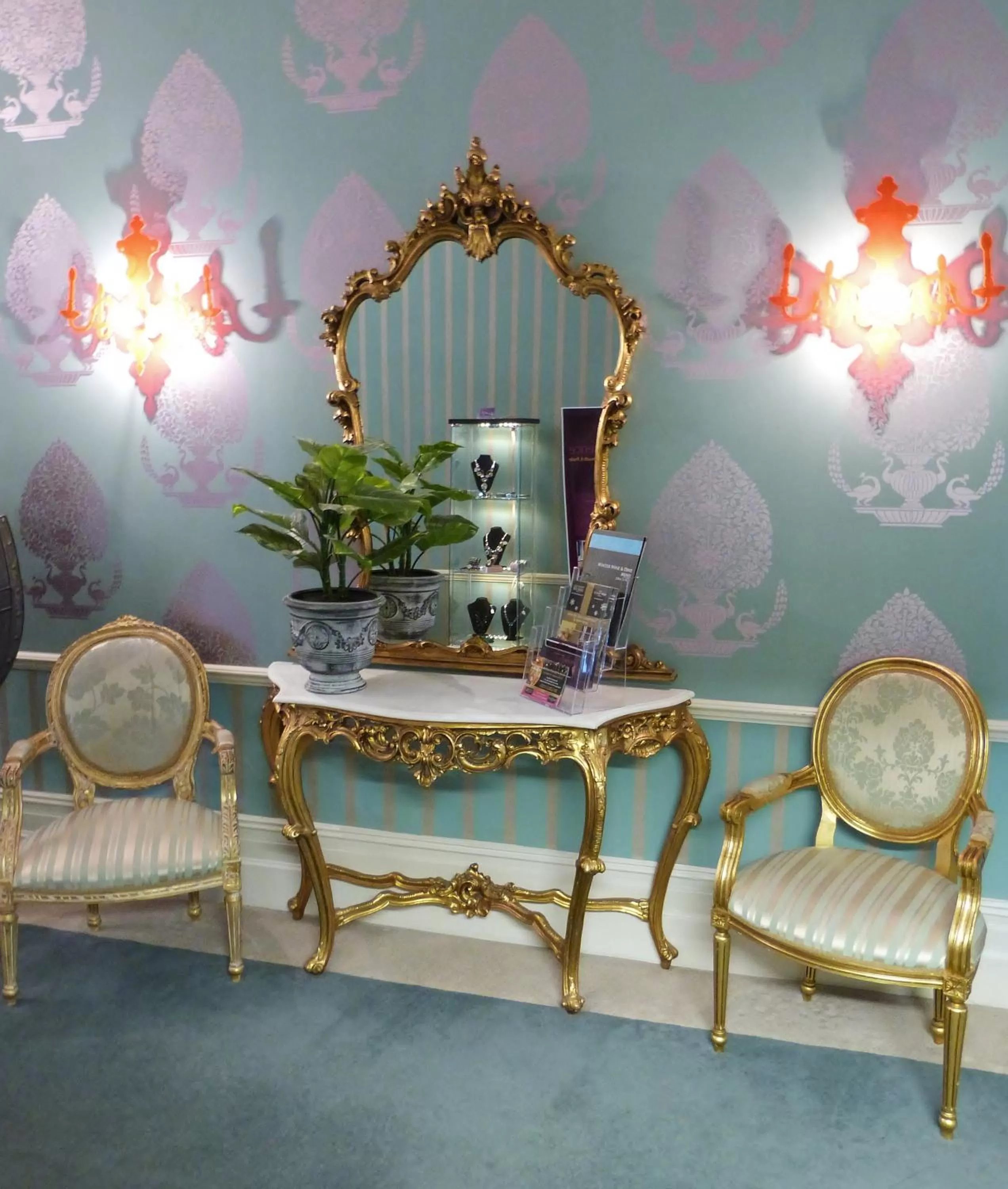 Decorative detail, Seating Area in Cottonwood Boutique