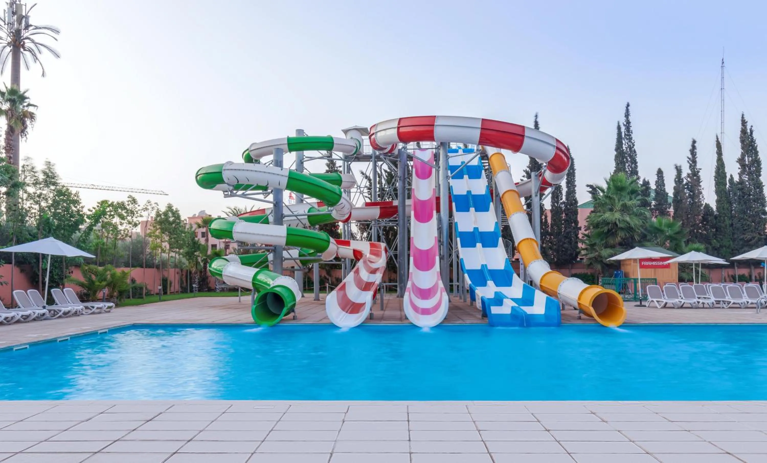 Area and facilities in Rose Aqua Park Hotel