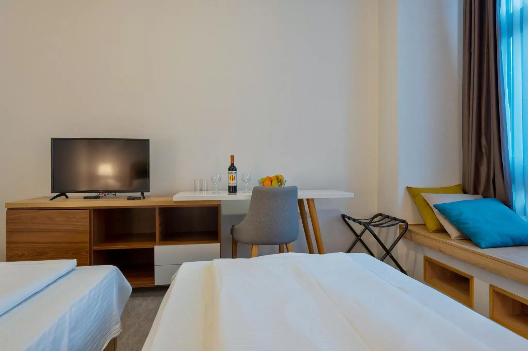 Twin Room in Apartments Kulturni centar Zlatibor Twin Room in Apartments Kulturni centar Zlatibor