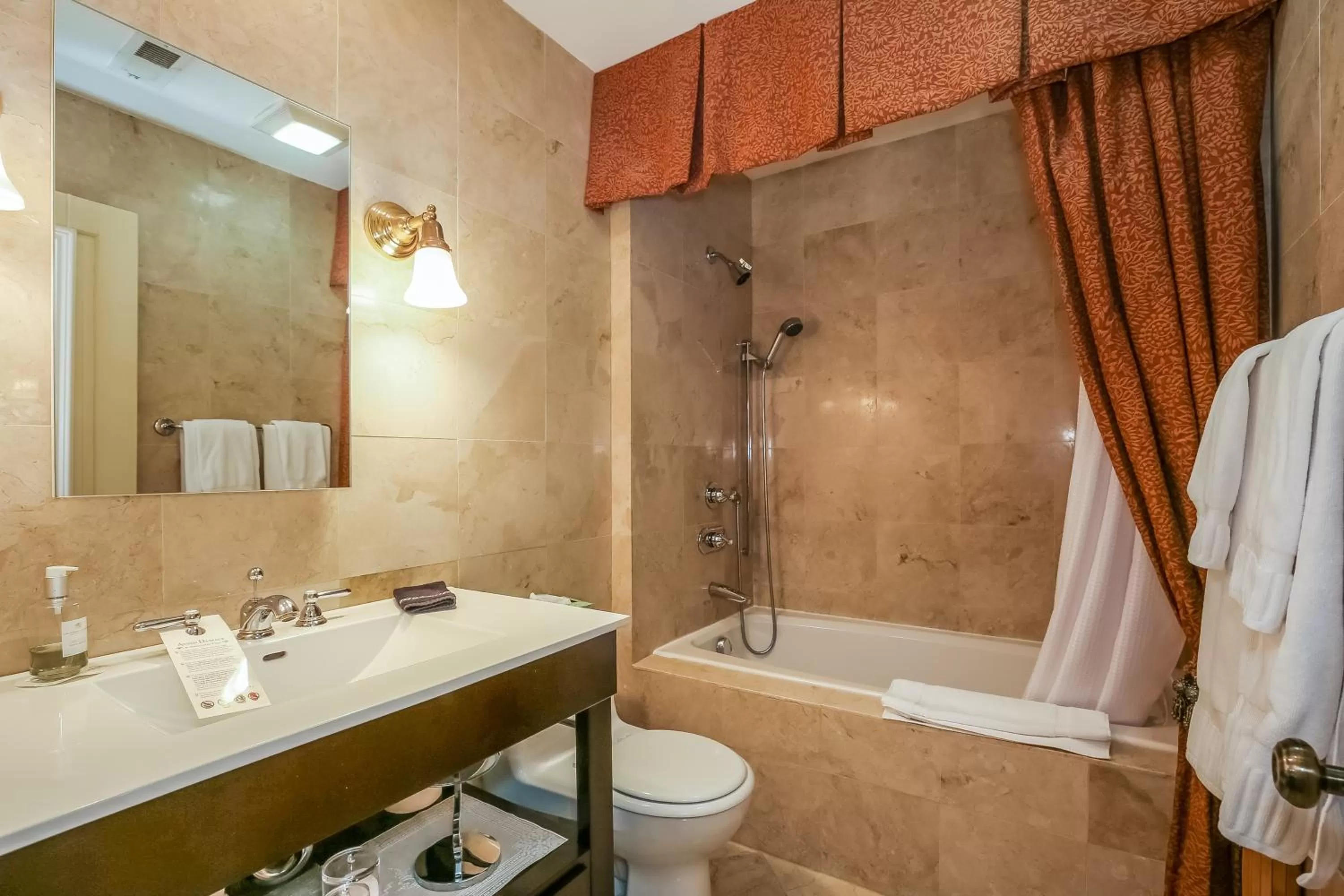 Harvey House Bed & Breakfast