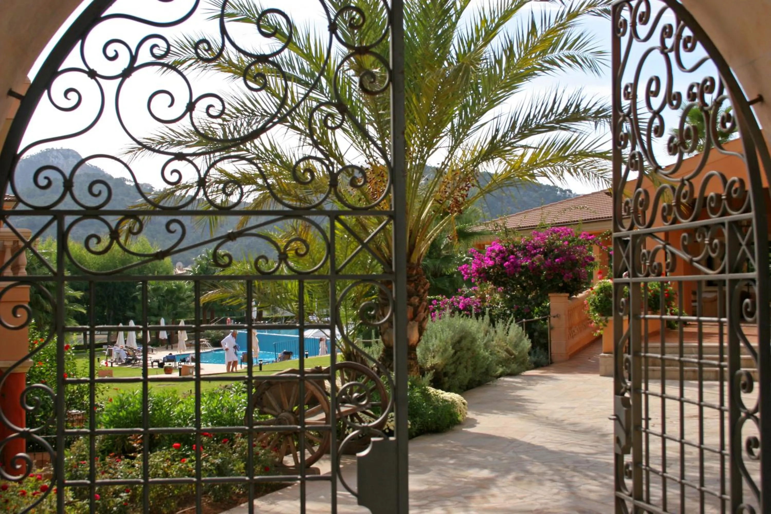 Facade/entrance in Mon Port Hotel & Spa