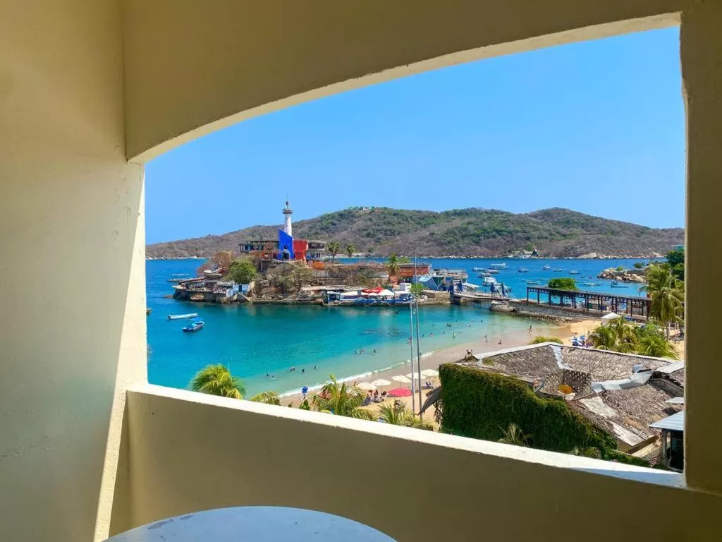 Double Room with Pool View in Acamar Beach Resort