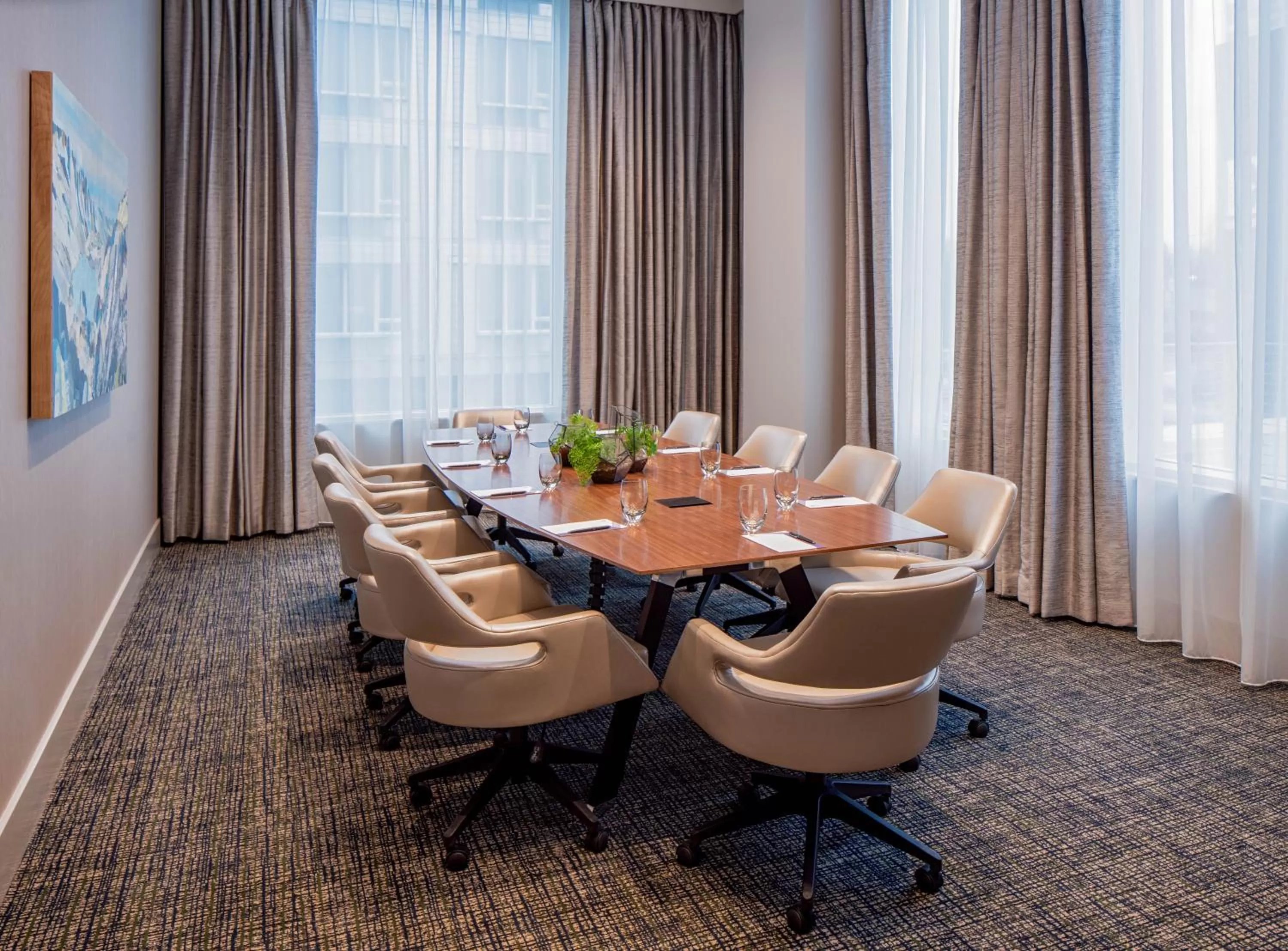 Meeting/conference room in Hyatt Regency Portland at the Oregon Convention Center