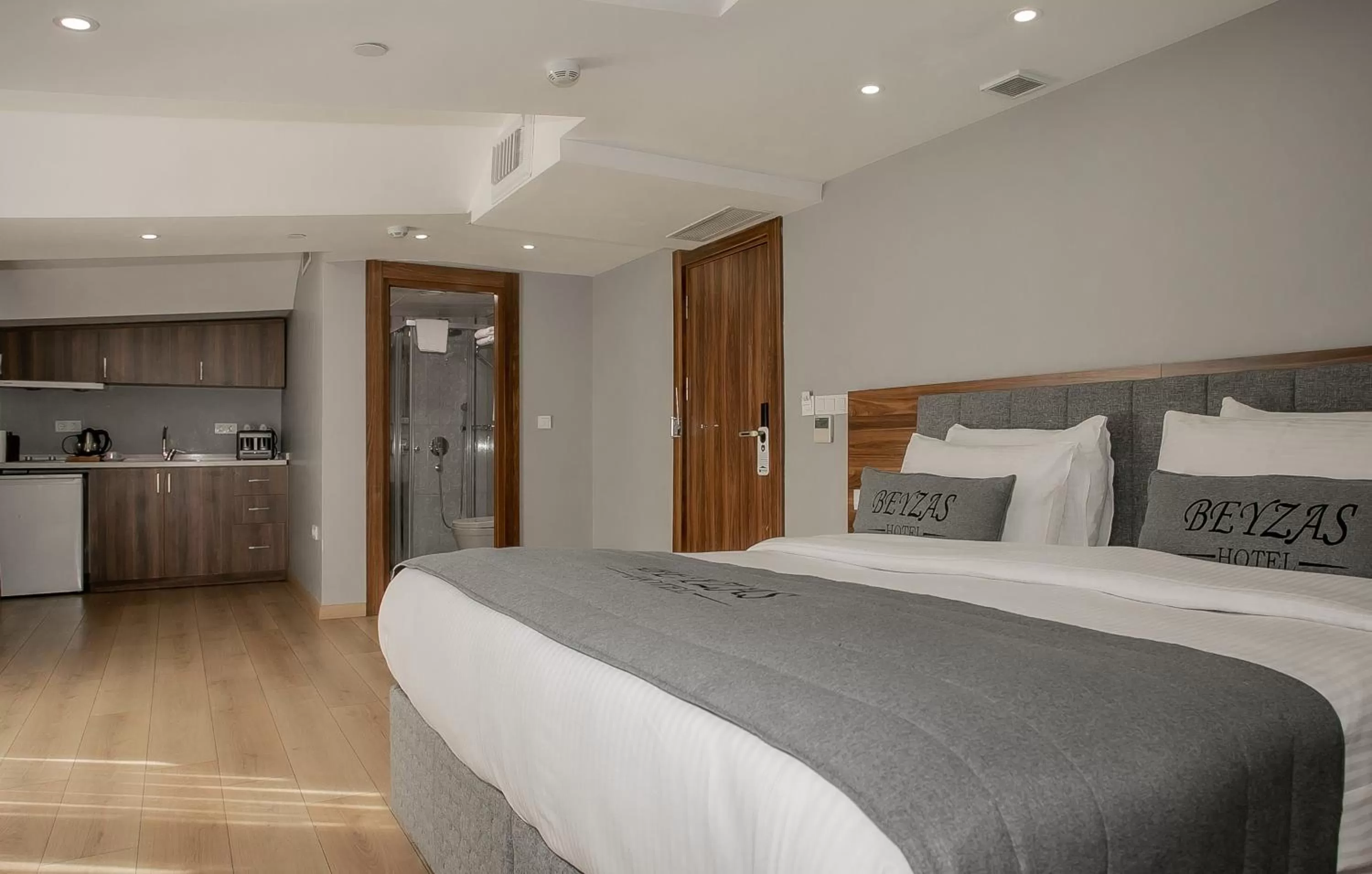 Bed in Beyzas Hotels & Suites