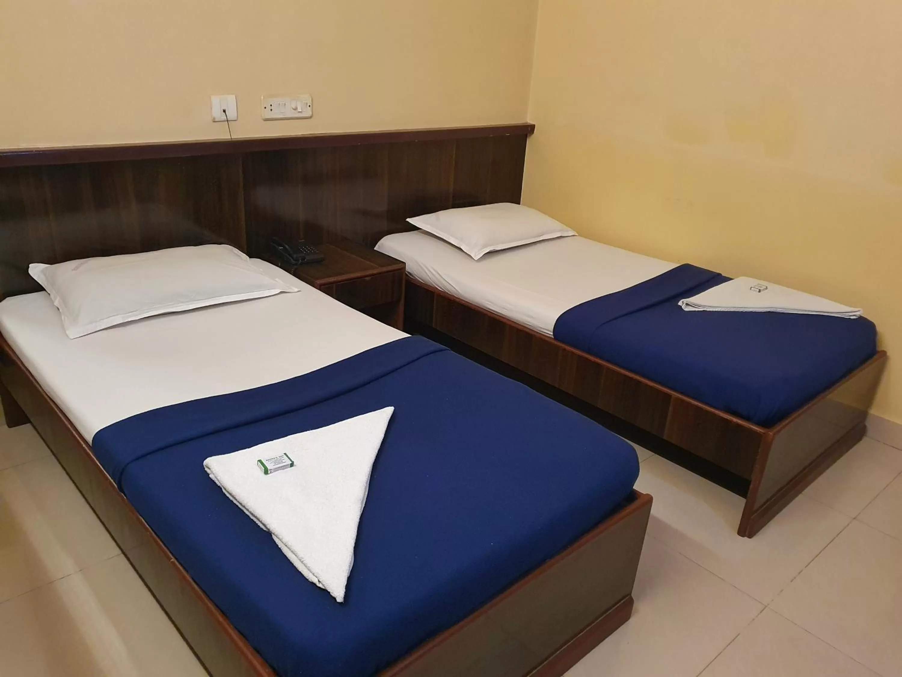 Bed in Bhimas Inn - Near Central Railway Station