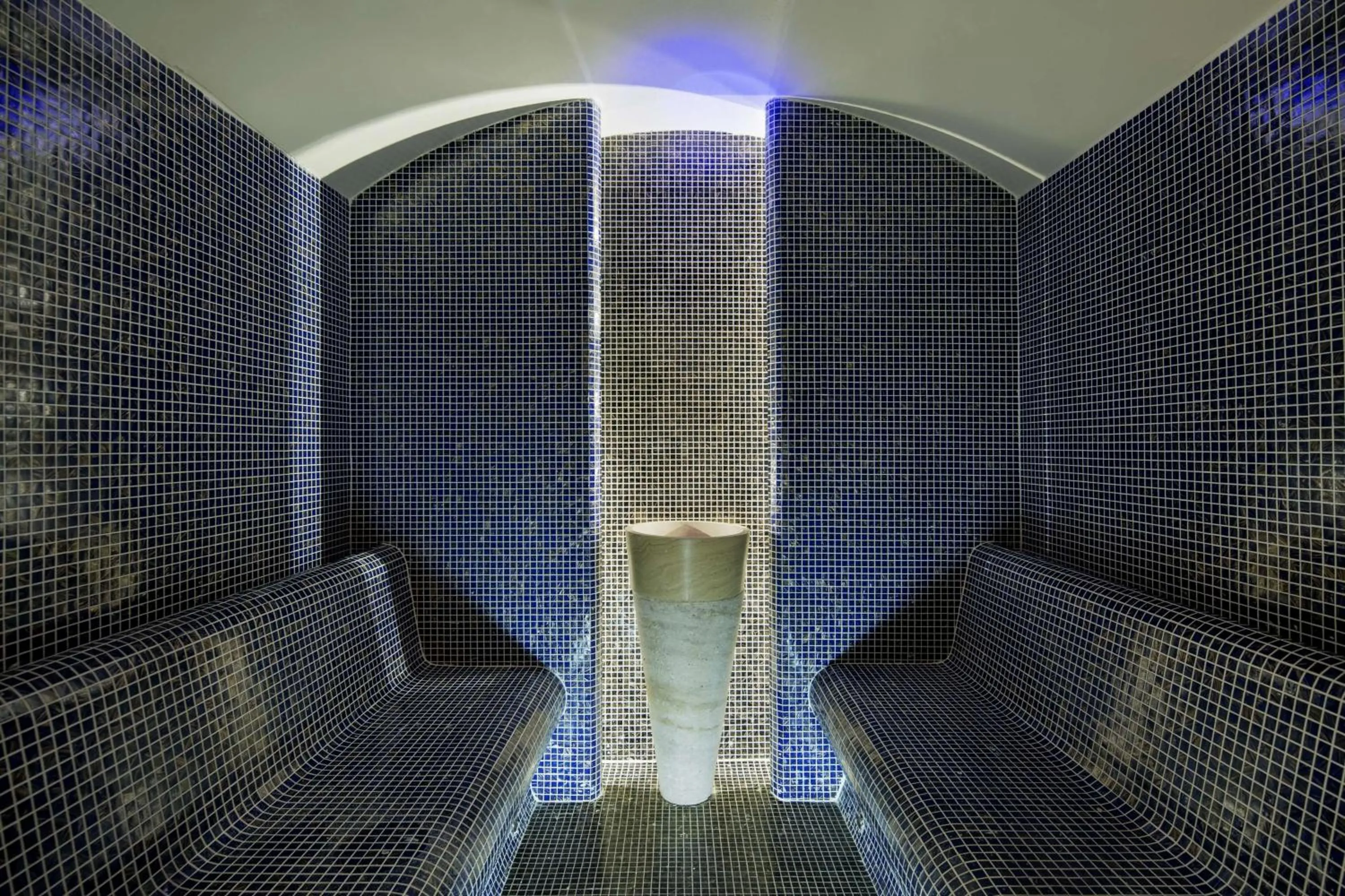 Spa and wellness centre/facilities in DoubleTree by Hilton Hotel Istanbul - Tuzla