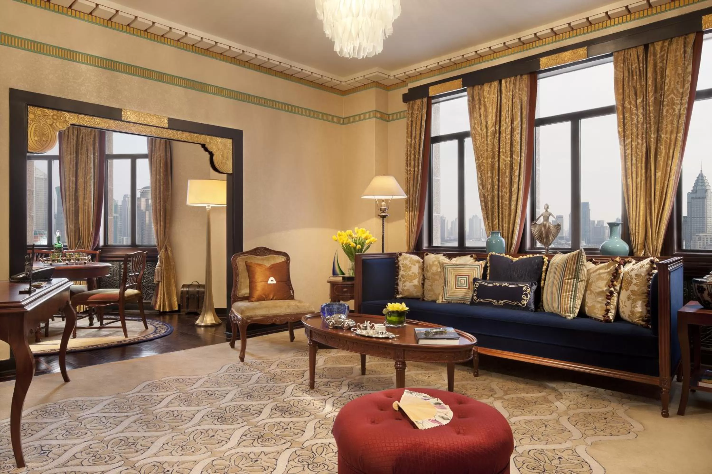Living room in Fairmont Peace Hotel on the Bund