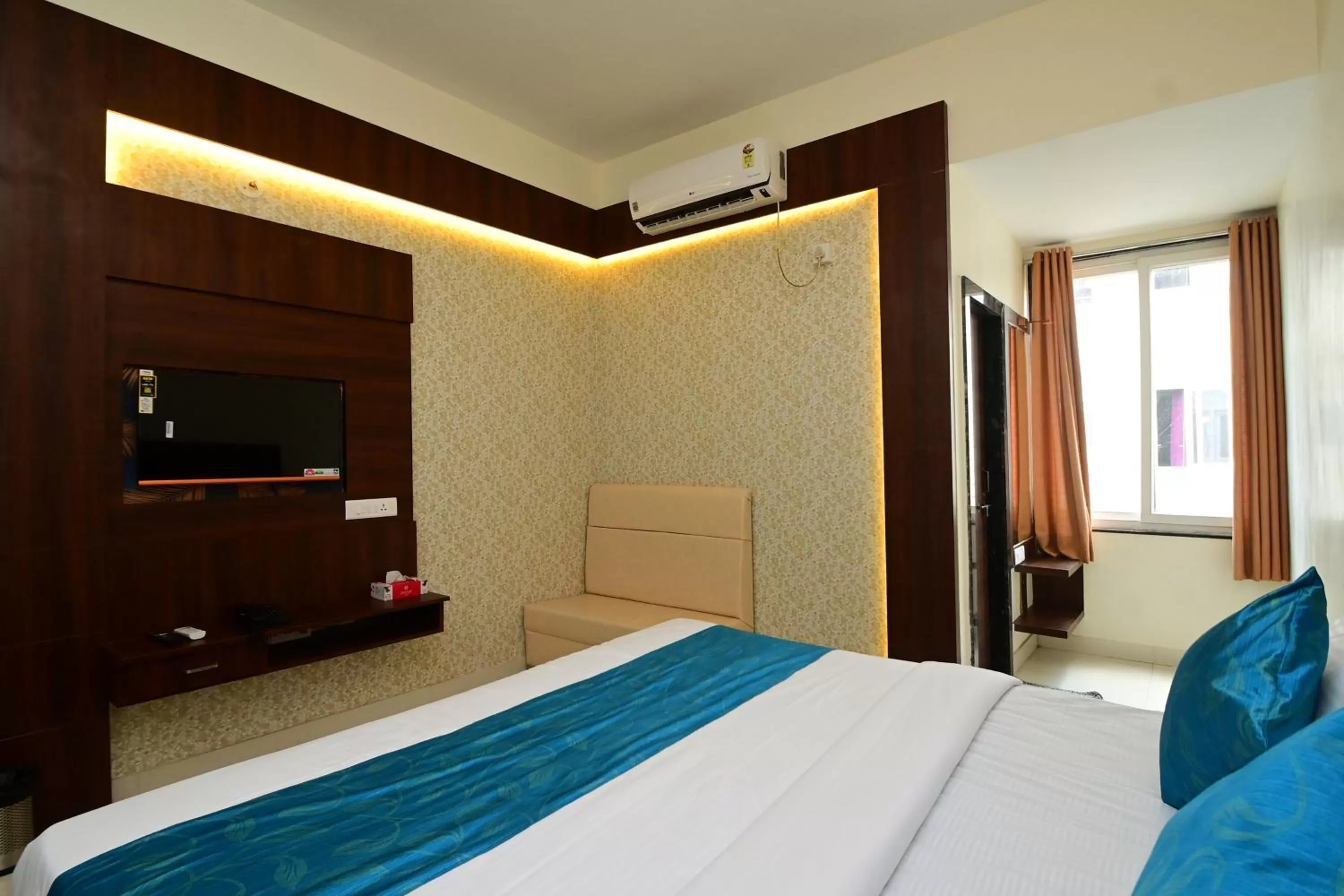 TV and multimedia, Bed in Hotel Hallmark By THC Group