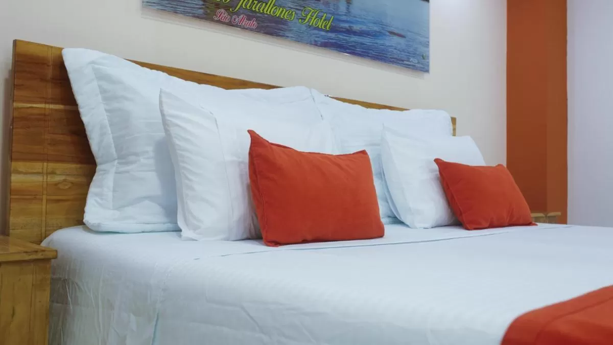 Kamaleb Farallones Hotel